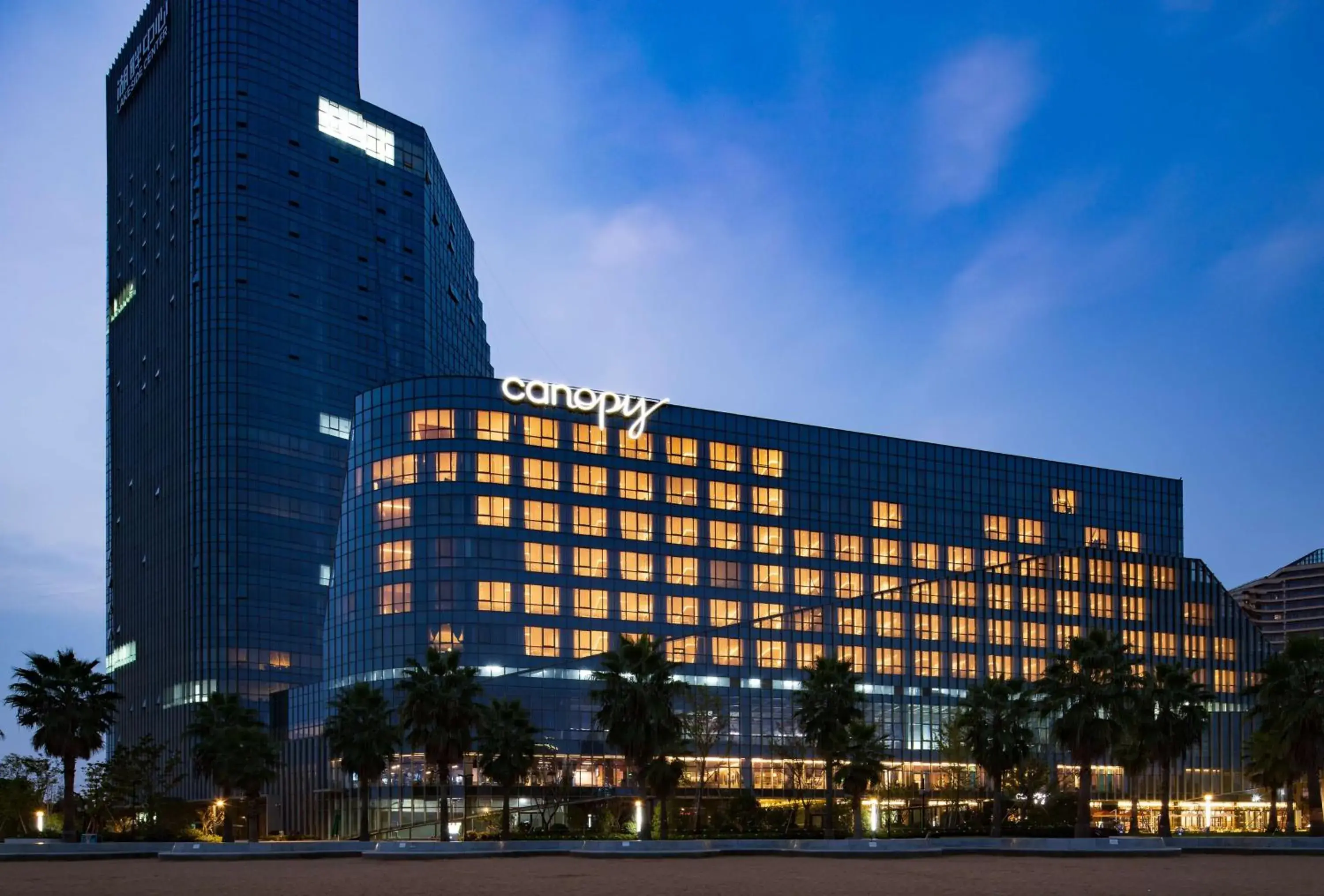 Property building in Canopy By Hilton Hangzhou Jinsha Lake Property building in Canopy By Hilton Hangzhou Jinsha Lake