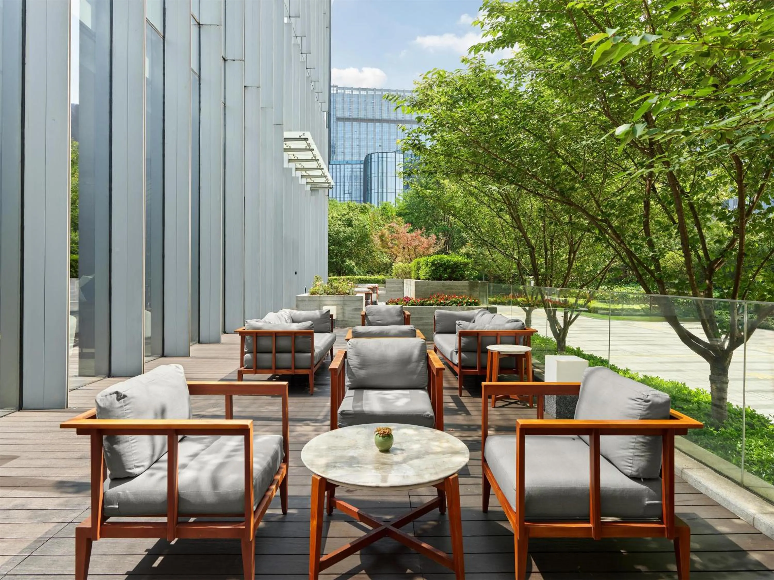 Lounge or bar in Hilton Guiyang