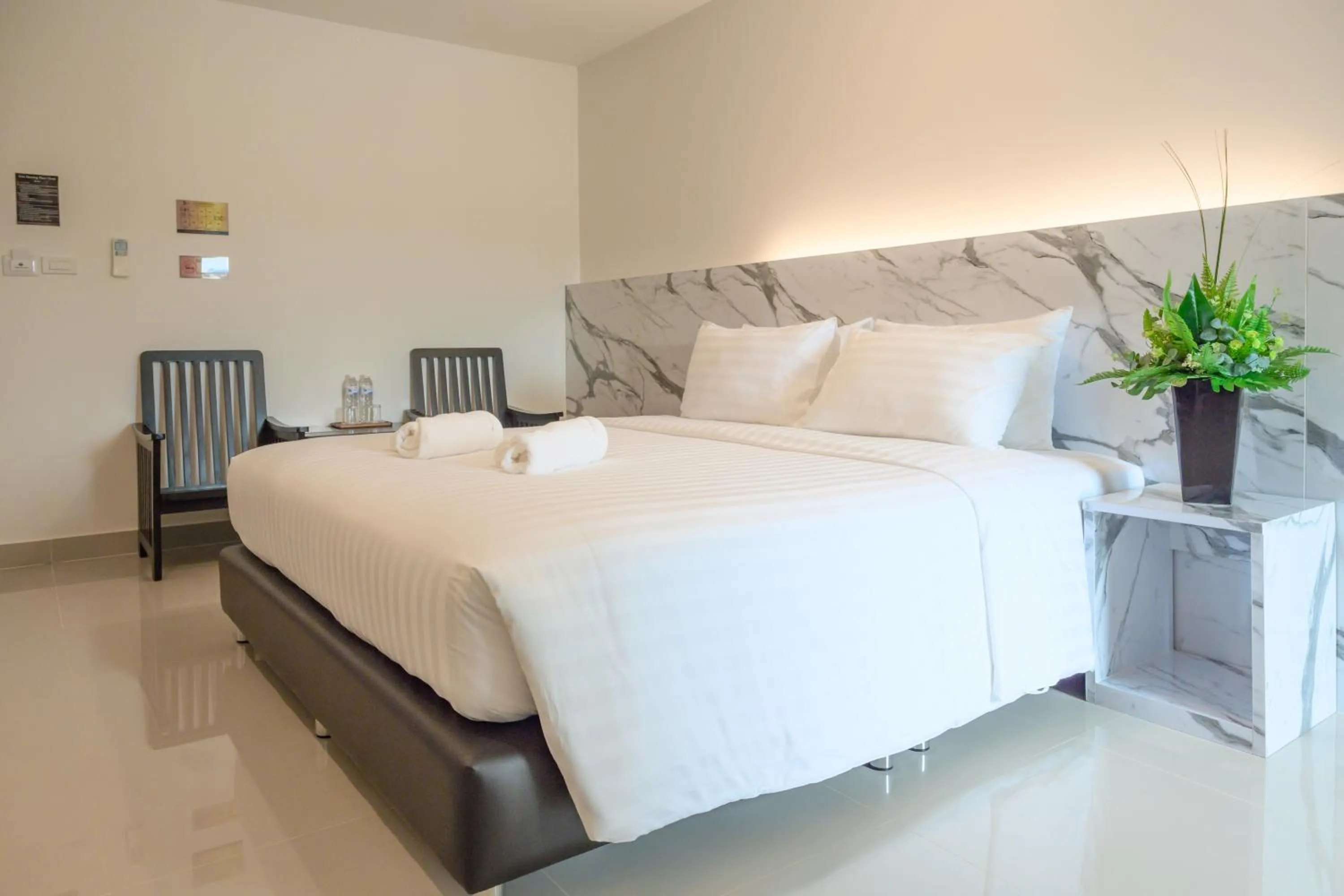 Bedroom, Bed in Don Mueang Place Hotel