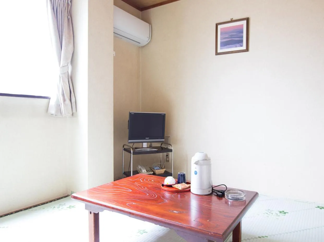Twin Room - single occupancy in Business Hotel Takizawa Takasaki Station Nishiguchi