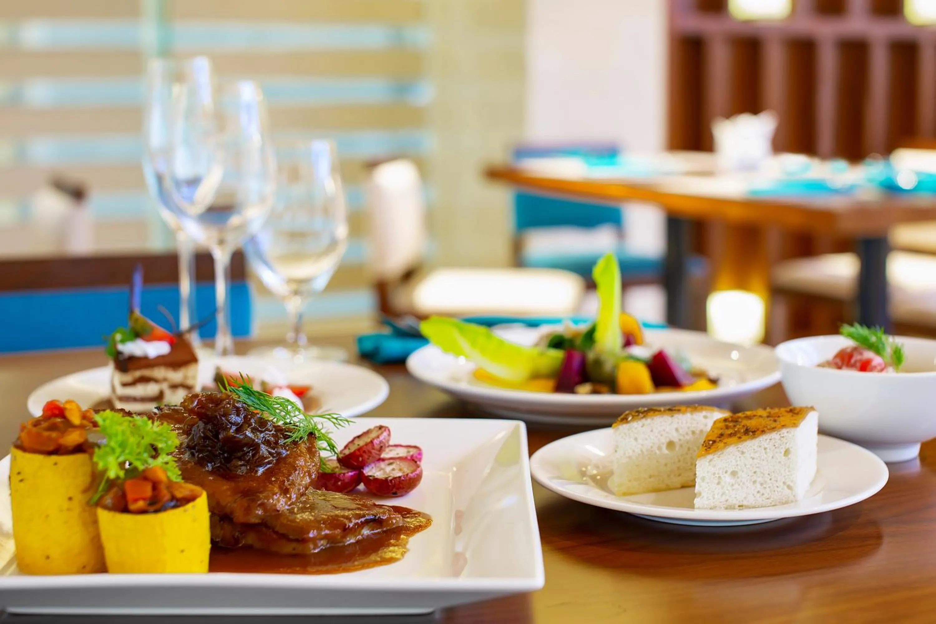 Food and drinks in Maximilan Danang Beach Hotel