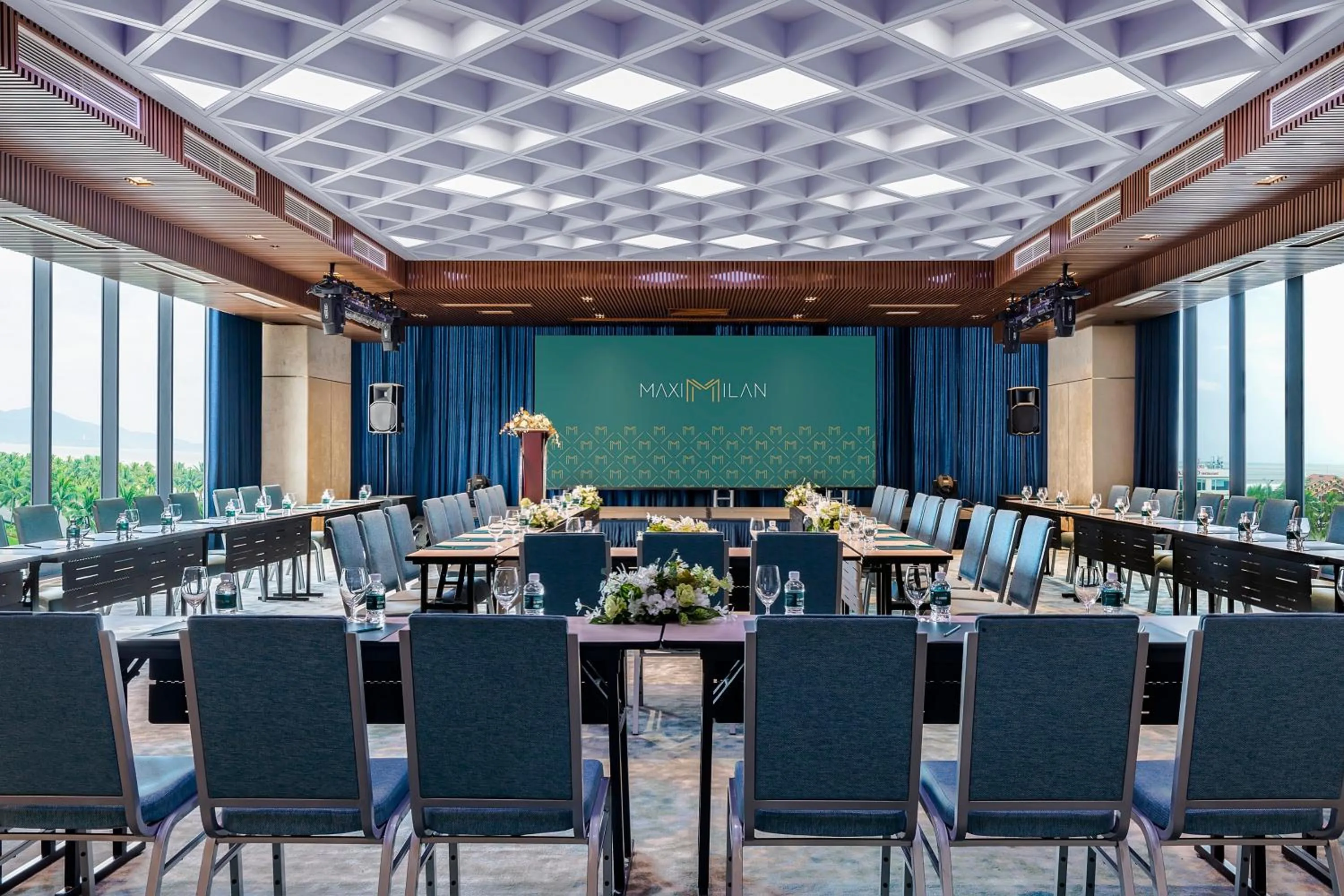 Meeting/conference room in Maximilan Danang Beach Hotel
