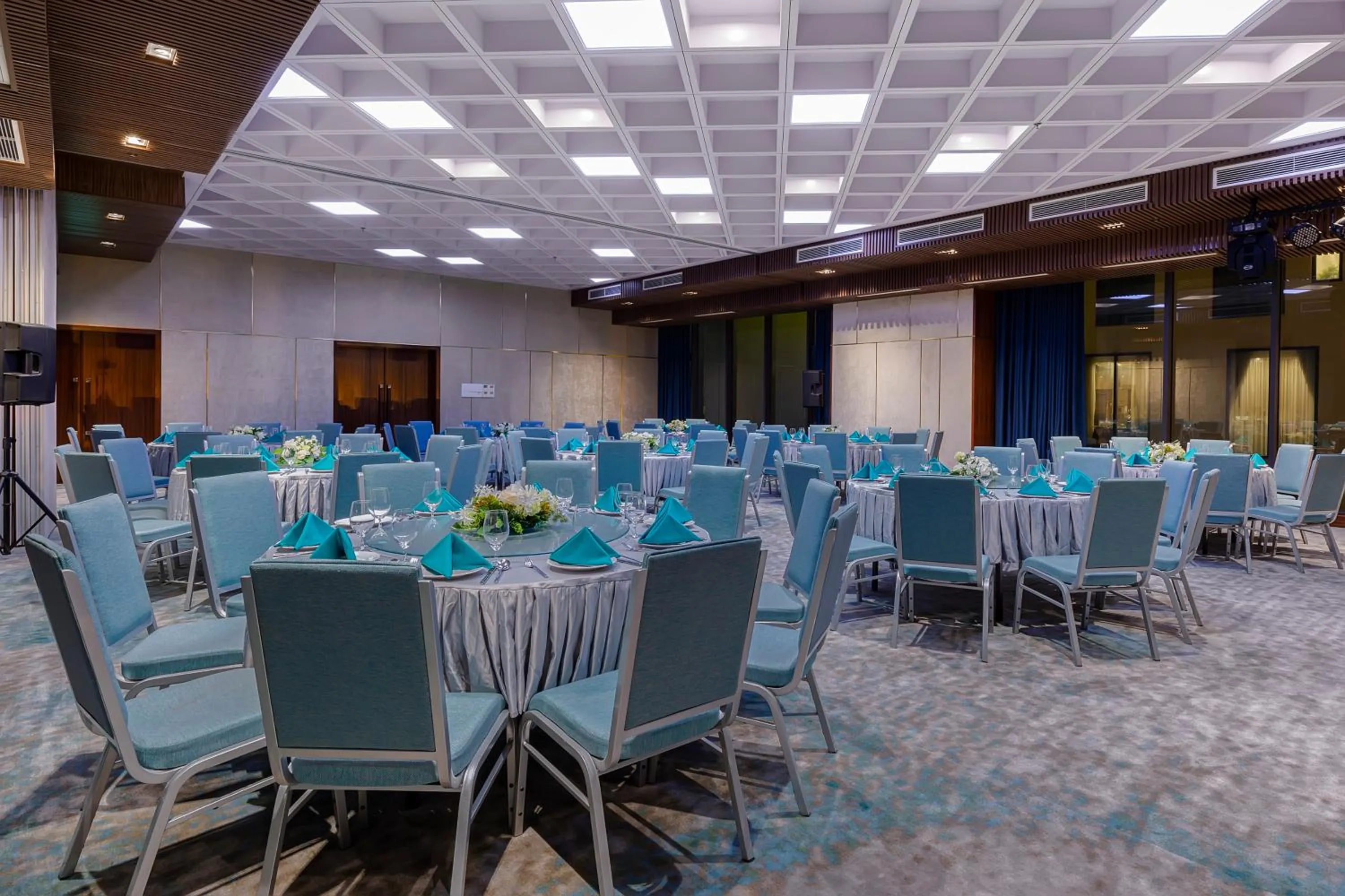 Banquet/Function facilities in Maximilan Danang Beach Hotel