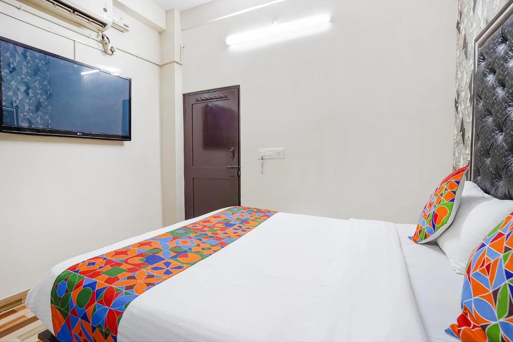 Bed in FabHotel Pavithraa Edition - Nr Yeshwantpur Circle
