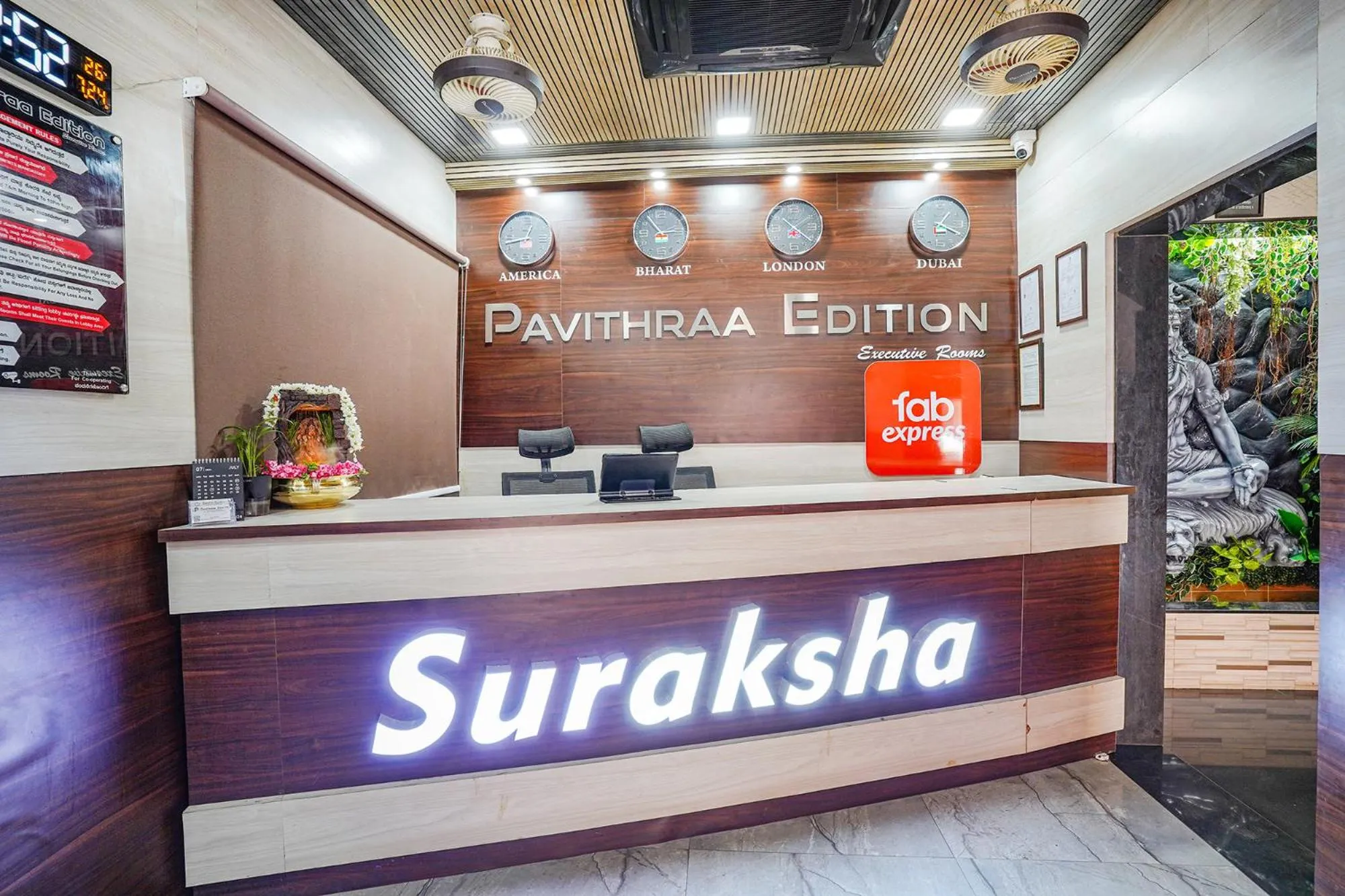 Lobby or reception in FabHotel Pavithraa Edition - Nr Yeshwantpur Circle