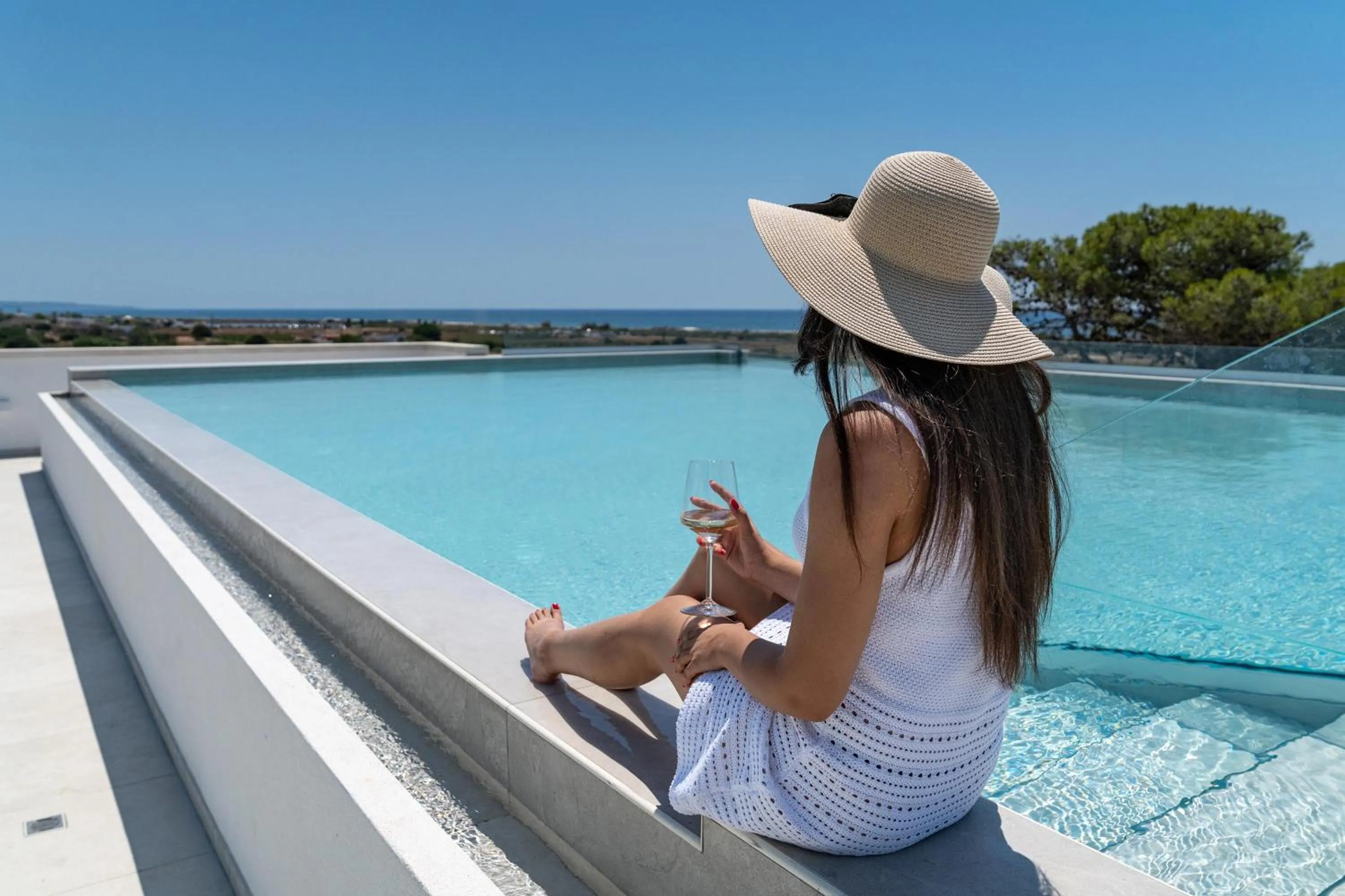 Swimming pool in Perla Saracena Hotel & Restaurant