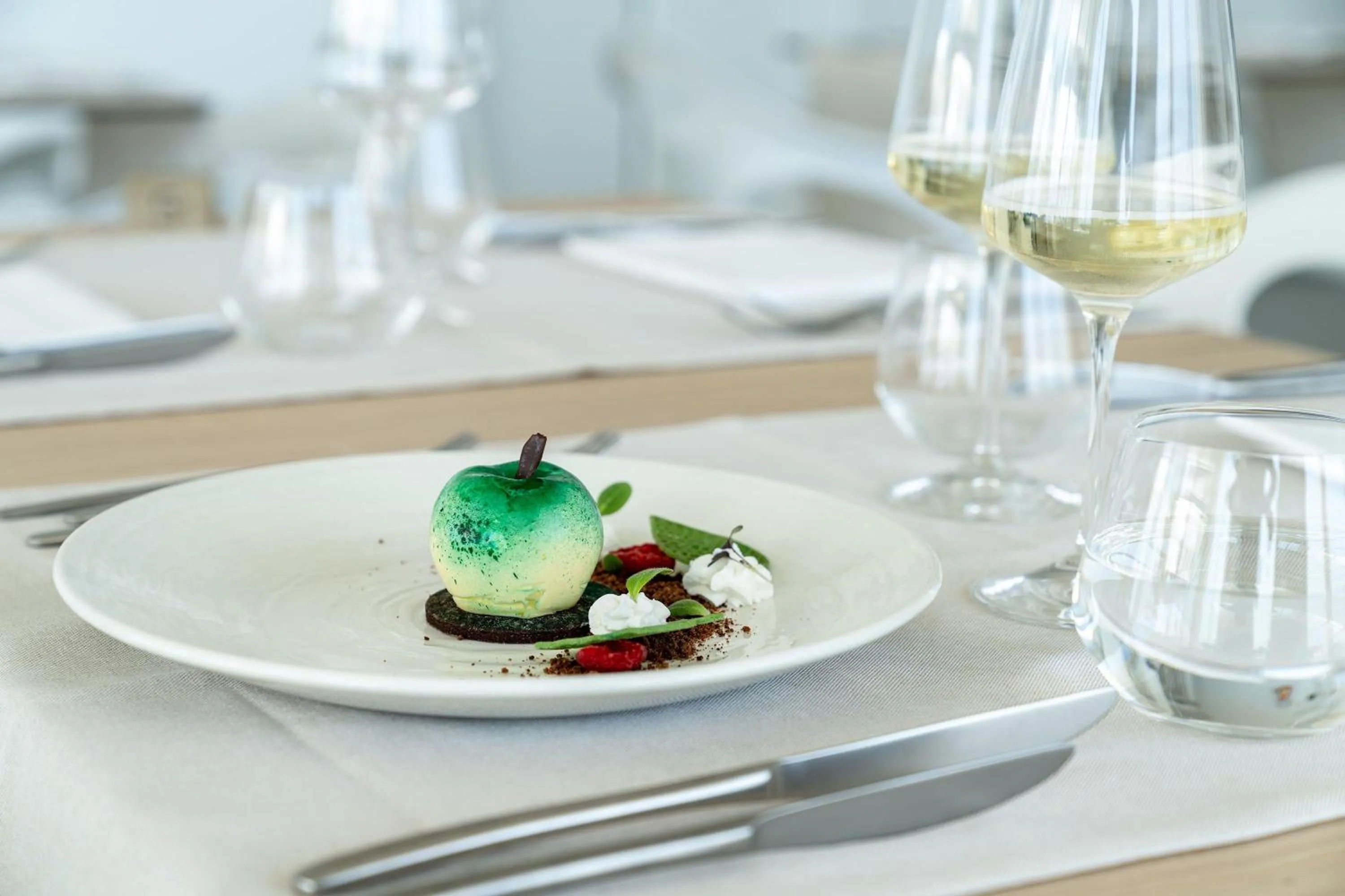 Restaurant/places to eat in Perla Saracena Hotel & Restaurant
