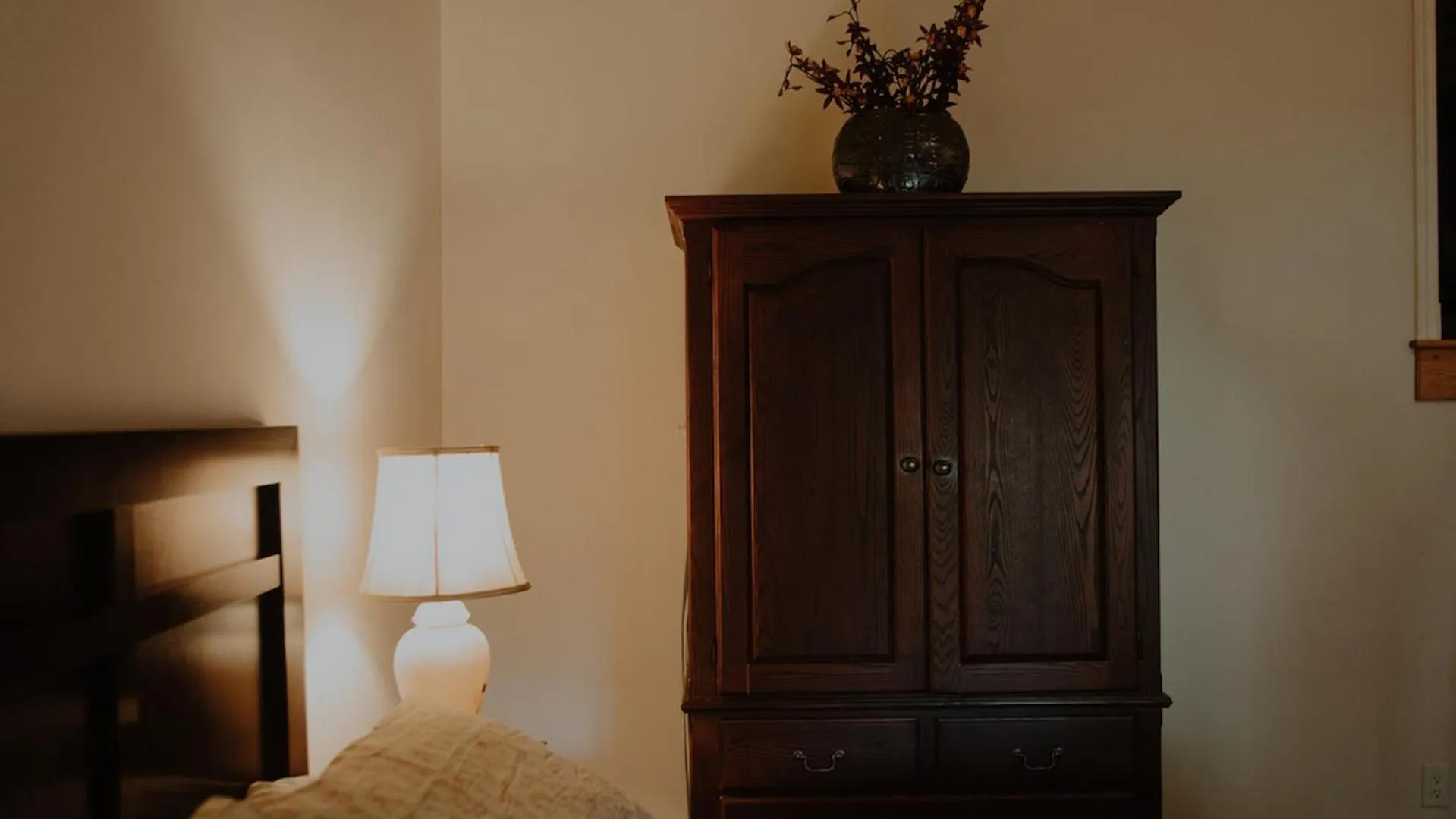 Pathsaala Inn & Restaurant