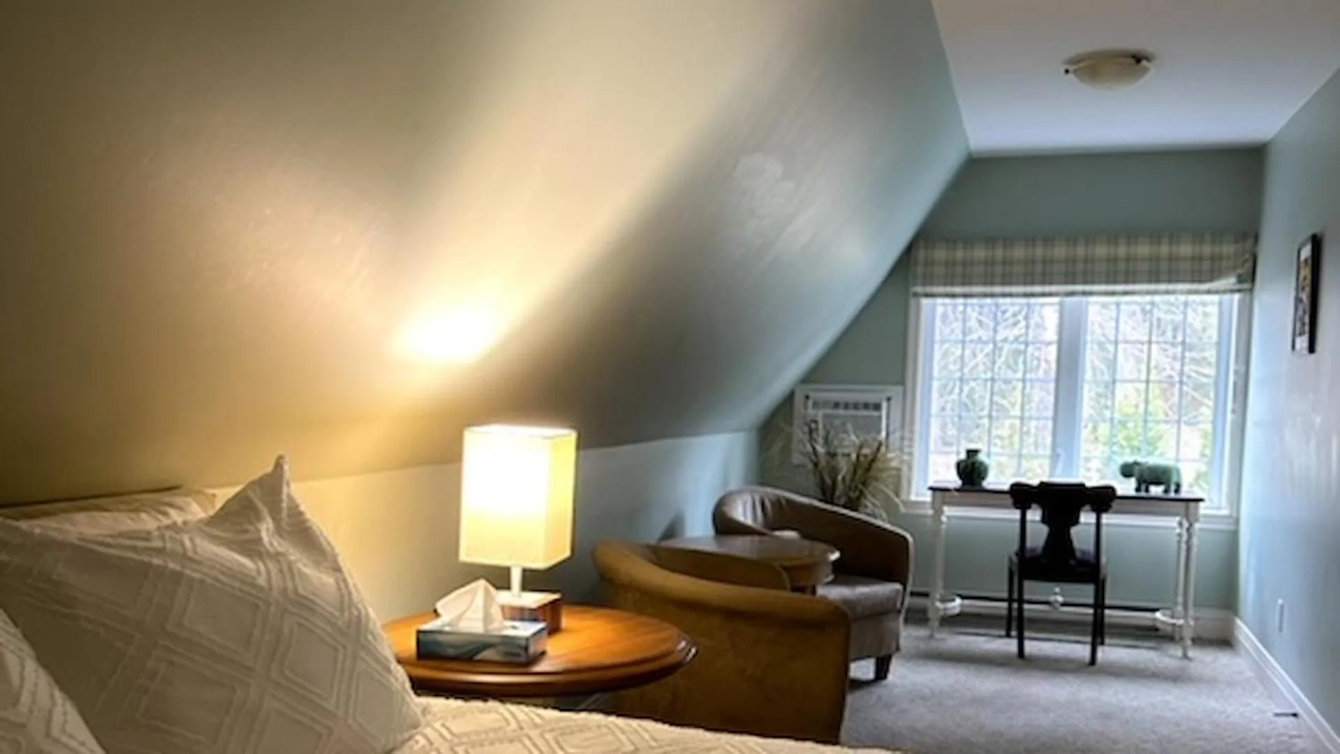 Pathsaala Inn & Restaurant