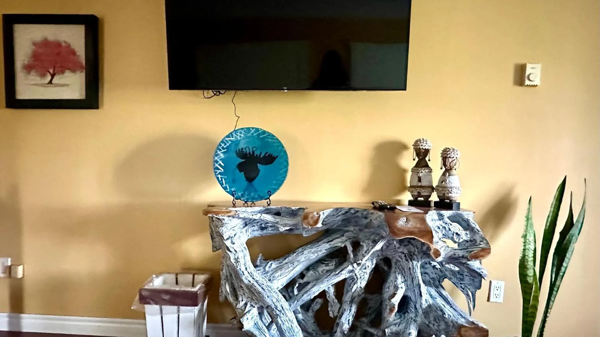 Pathsaala Inn & Restaurant