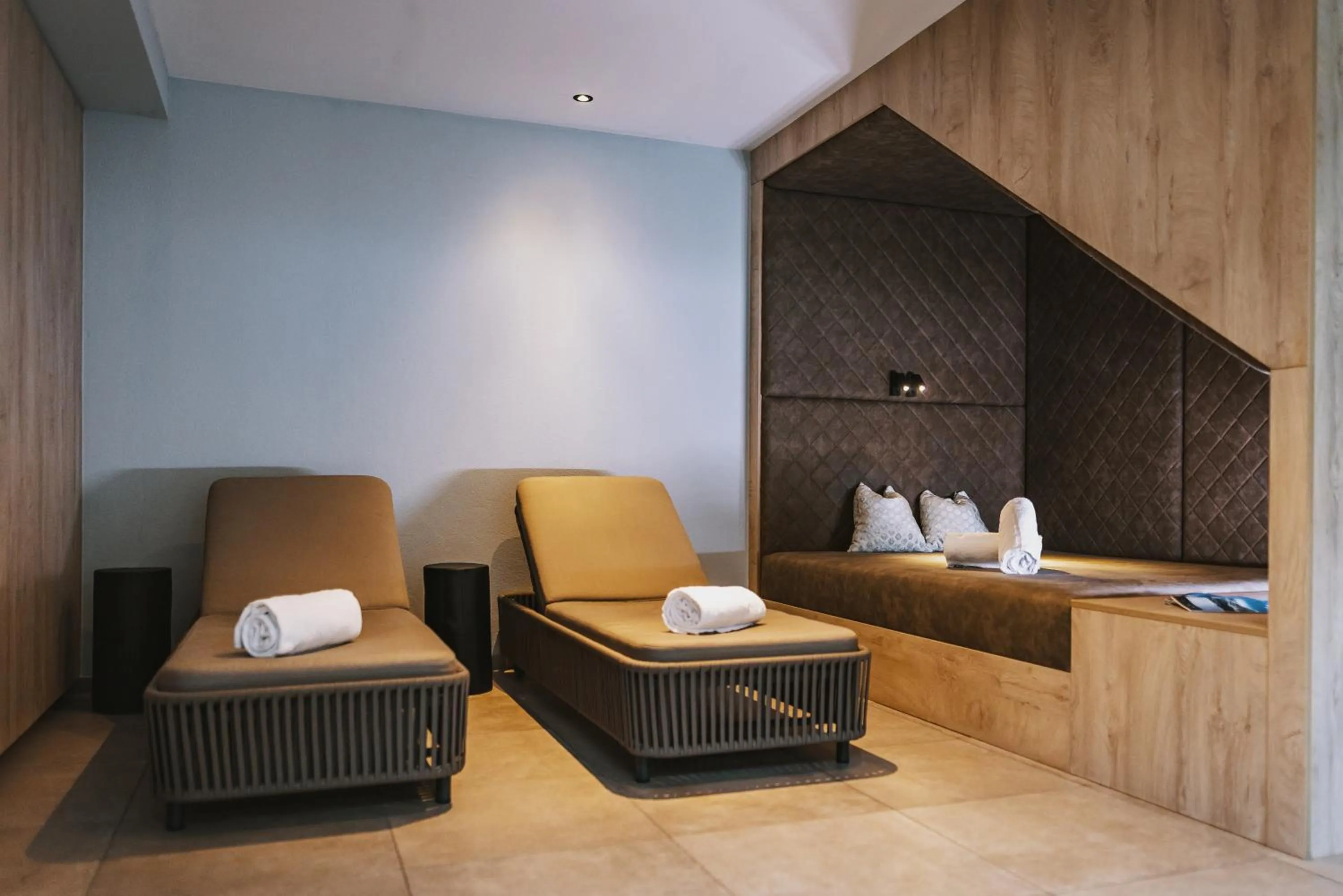 Seating area in Elements Resort Zell am See BW Signature Collection