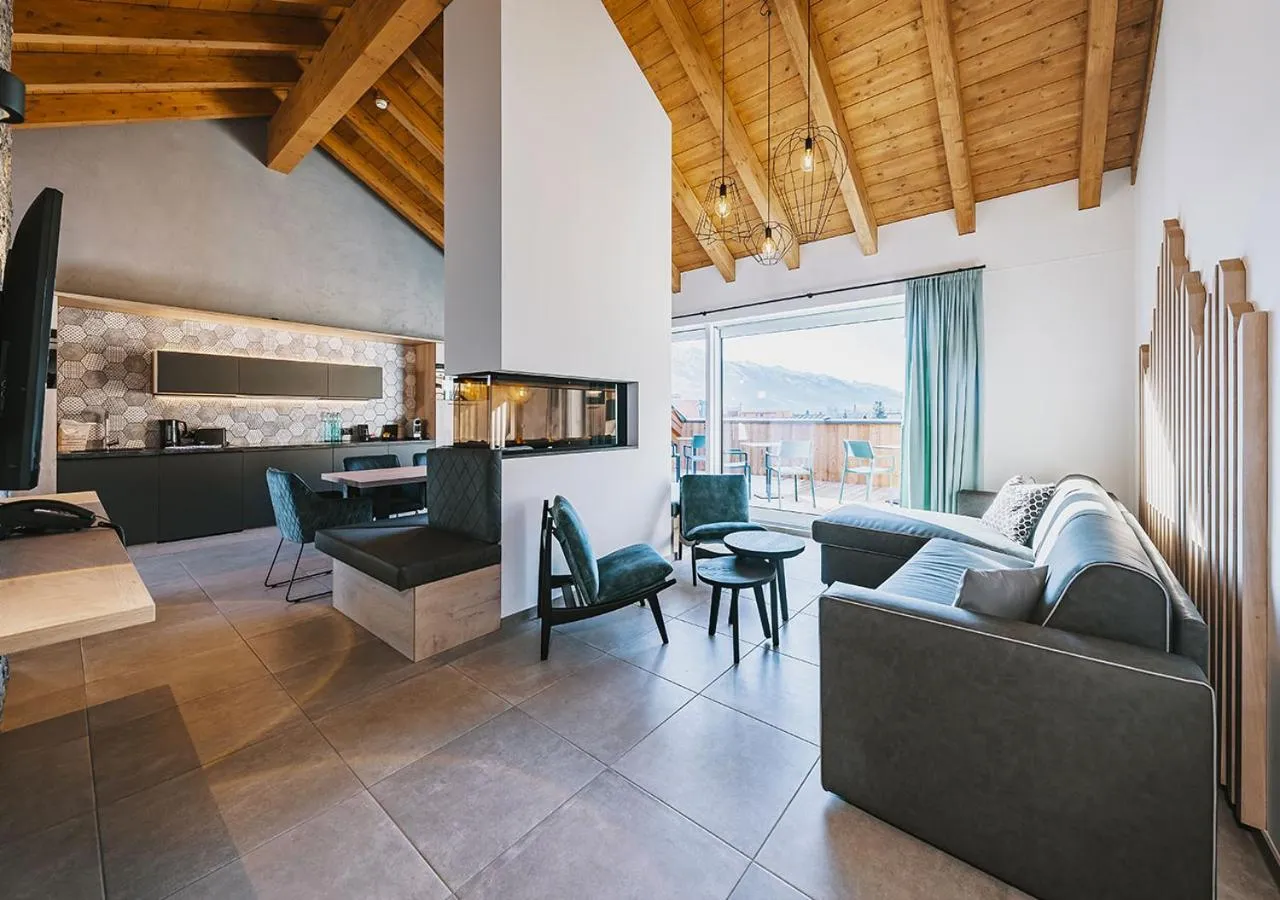 Kitchen or kitchenette in Elements Resort Zell am See BW Signature Collection