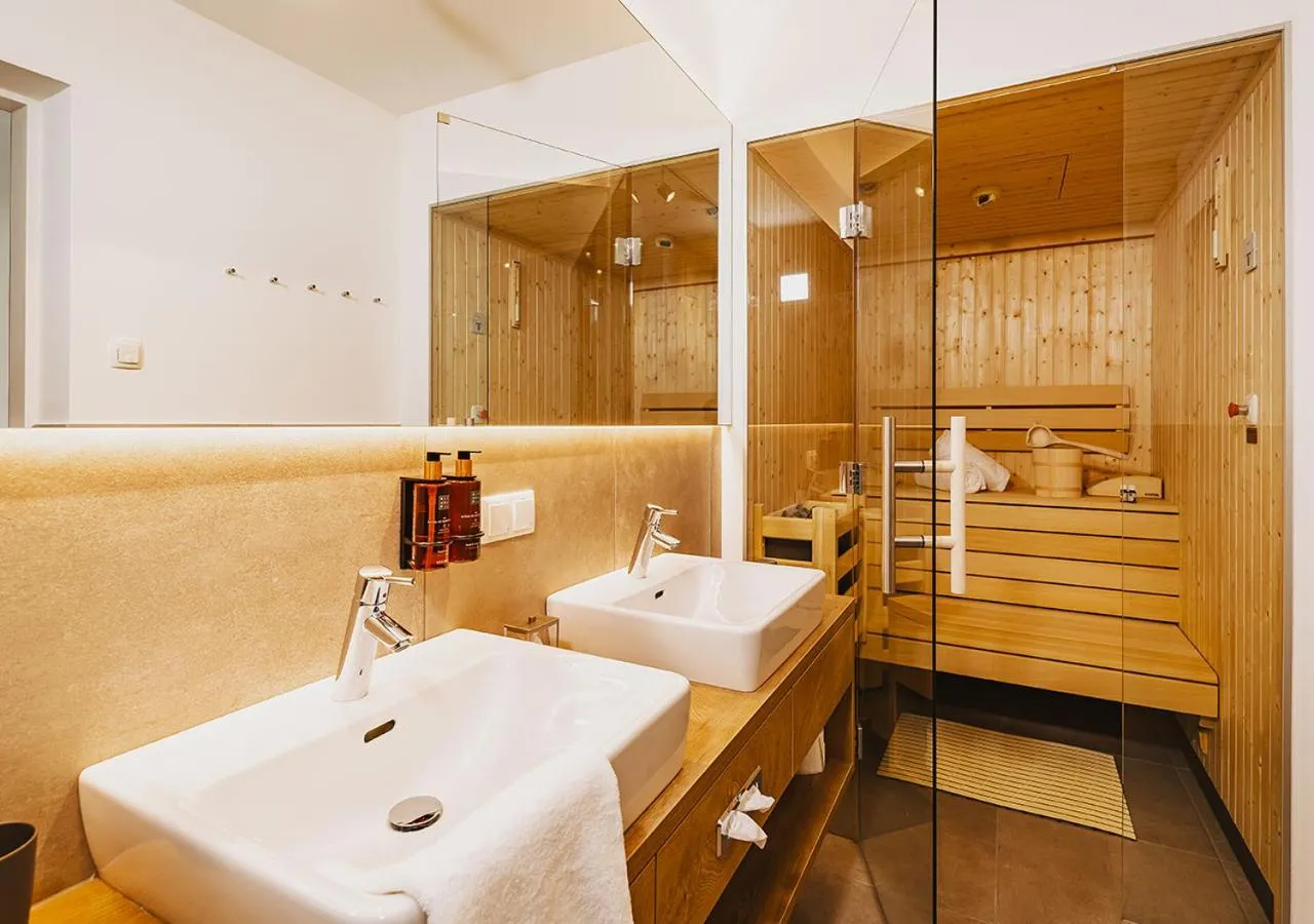 Sauna in Elements Resort Zell am See BW Signature Collection