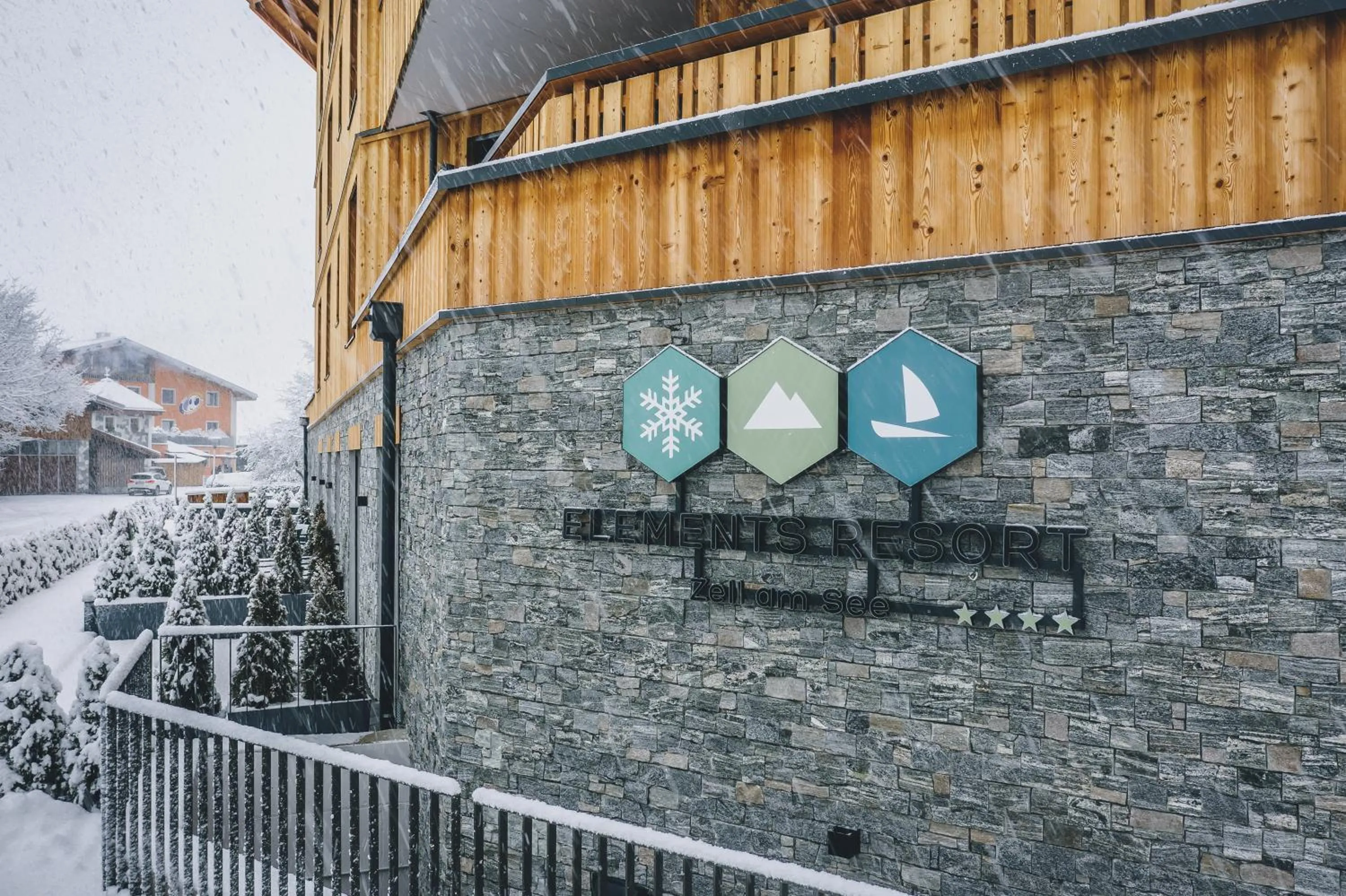 Property building in Elements Resort Zell am See BW Signature Collection