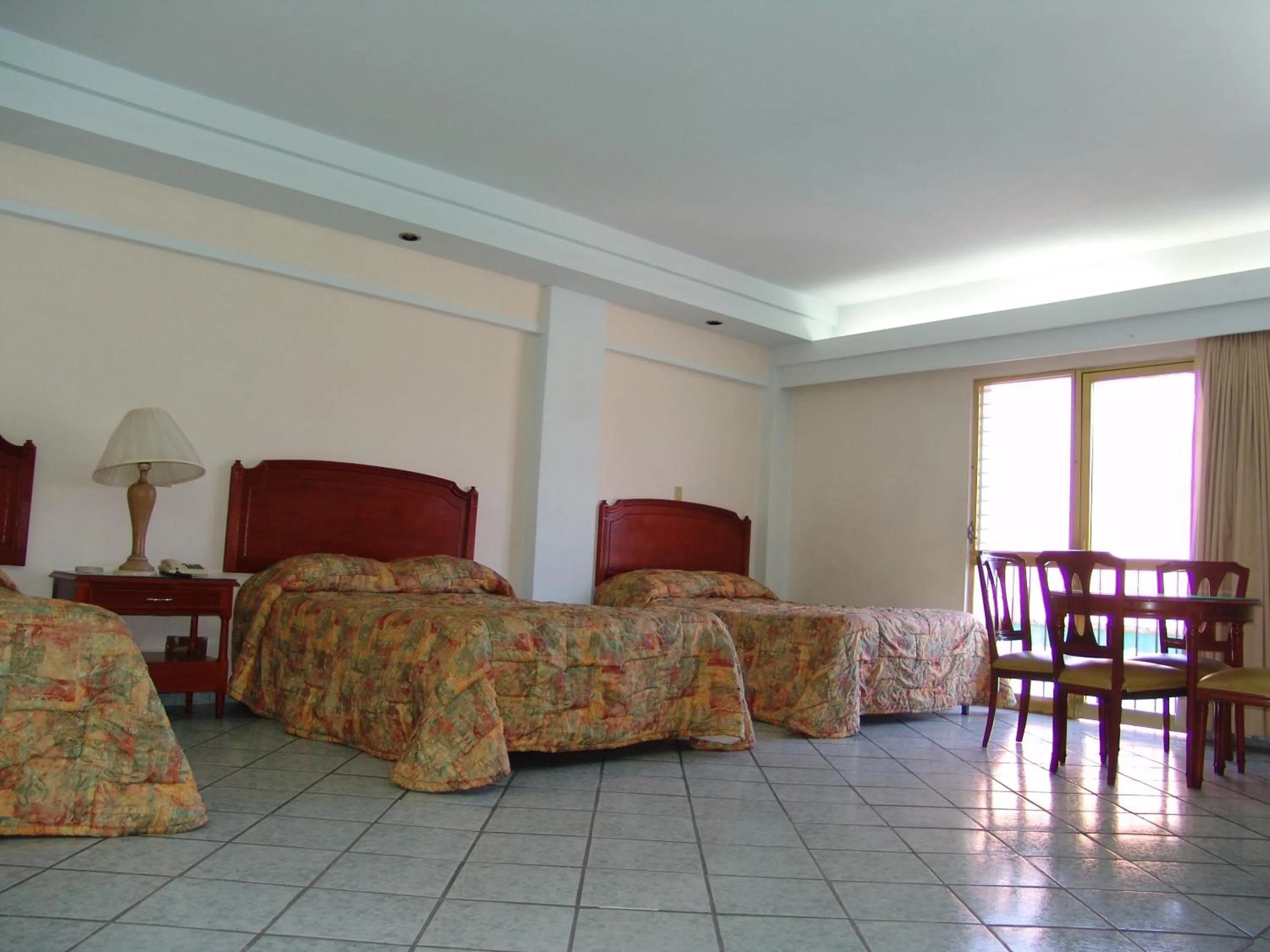 Photo of the whole room in Hotel Posada Arcos