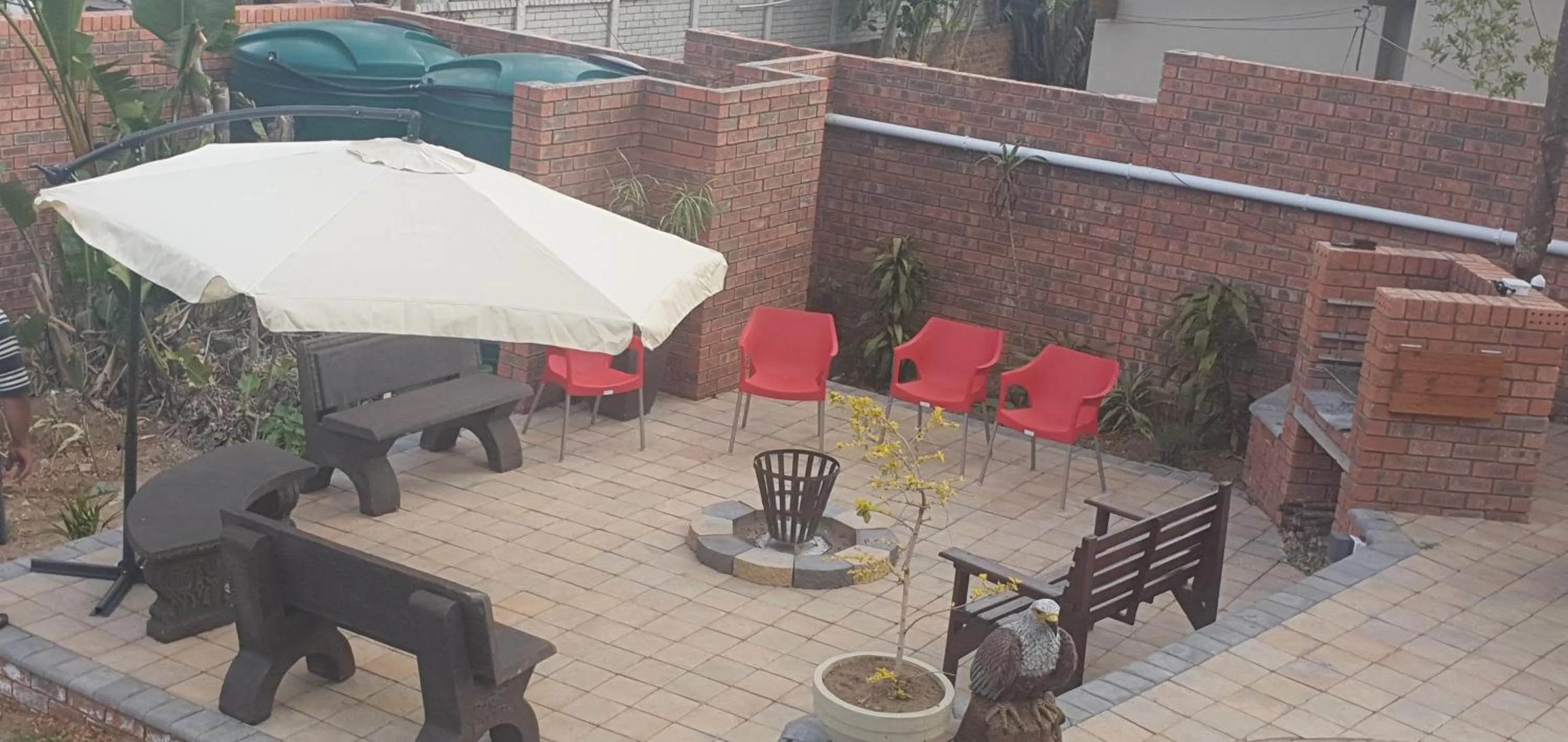 Day in Bon A Vie Self-catering and b&b Gonubie Full Solar Power, no load shedding!