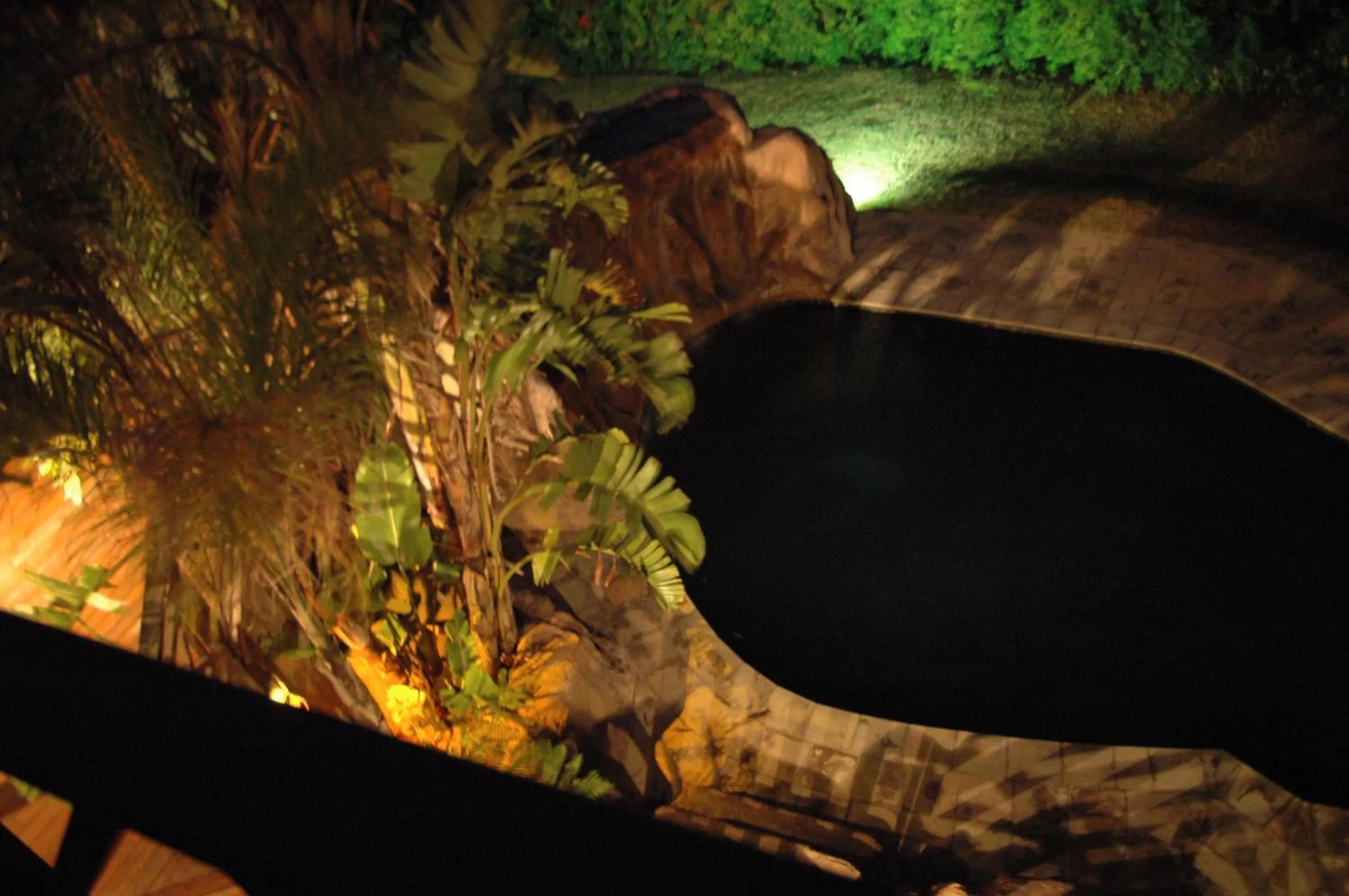 Night in Bon A Vie Self-catering and b&b Gonubie Full Solar Power, no load shedding!