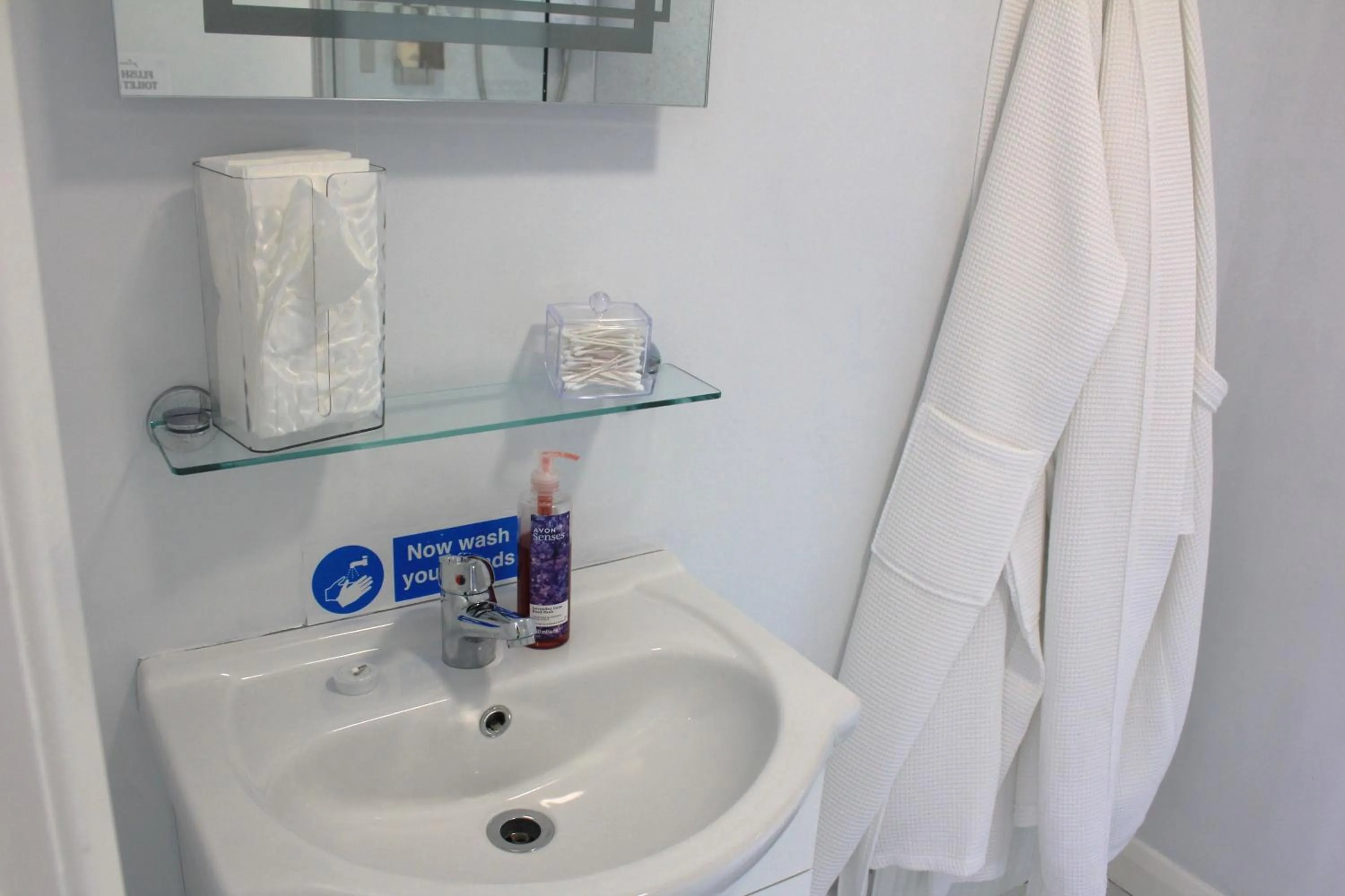 Bathroom in Cairnview Bed and Breakfast