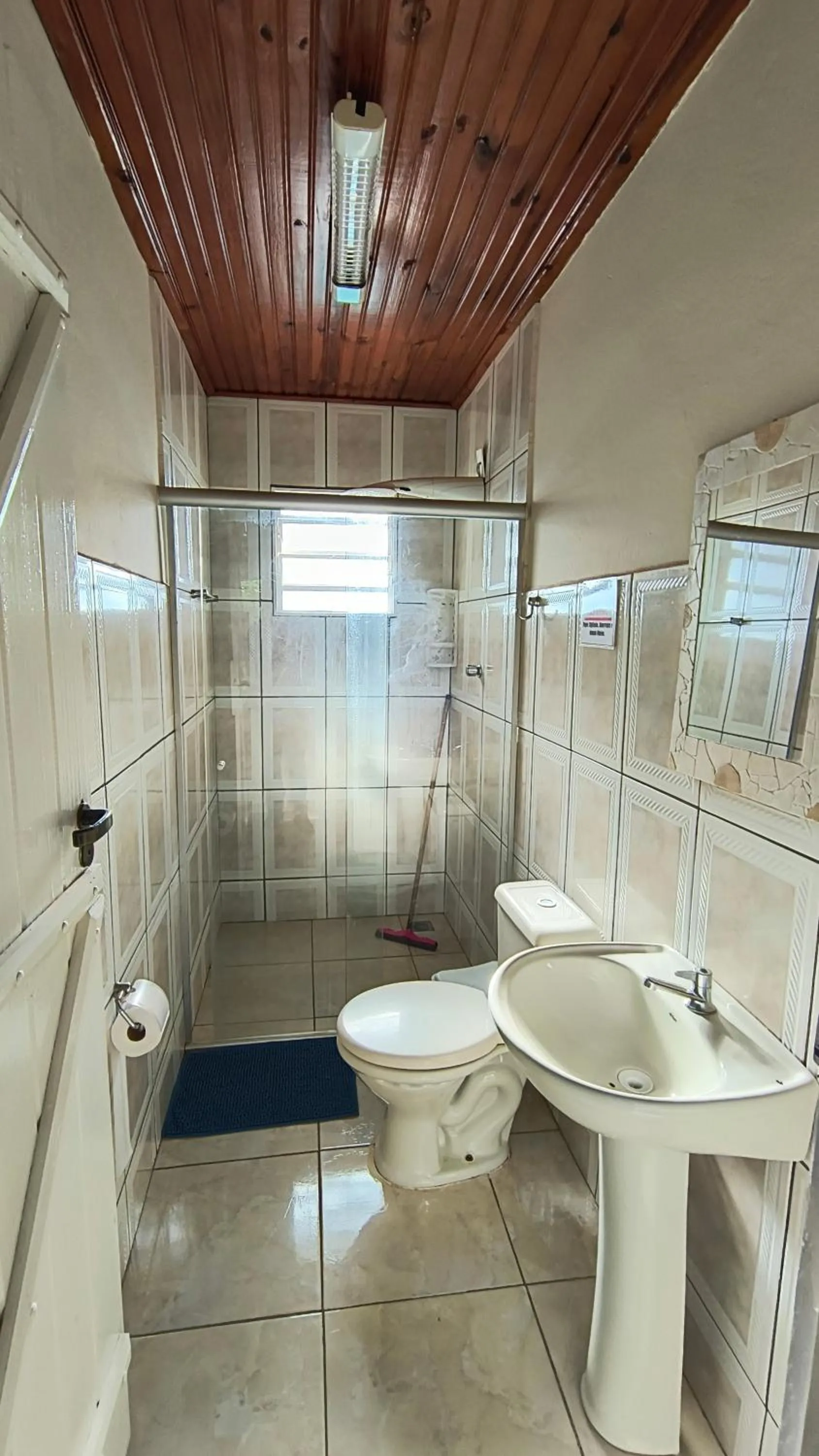 Shower in Pousada Recanto do Sossego