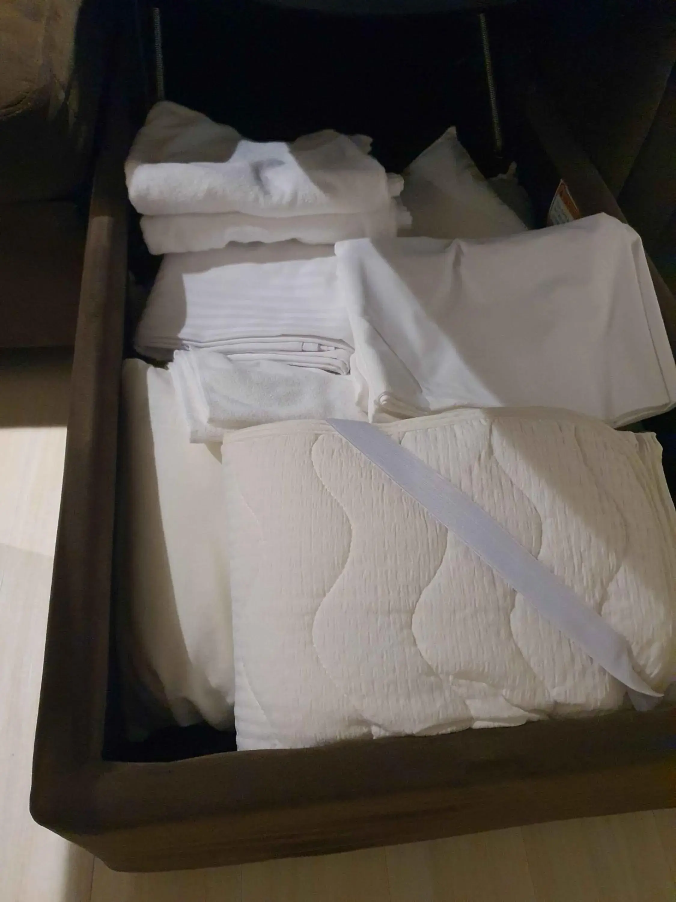 Photo of the whole room, Bed in Cozy and Convenient Royal heights Photo of the whole room, Bed in Cozy and Convenient Royal heights