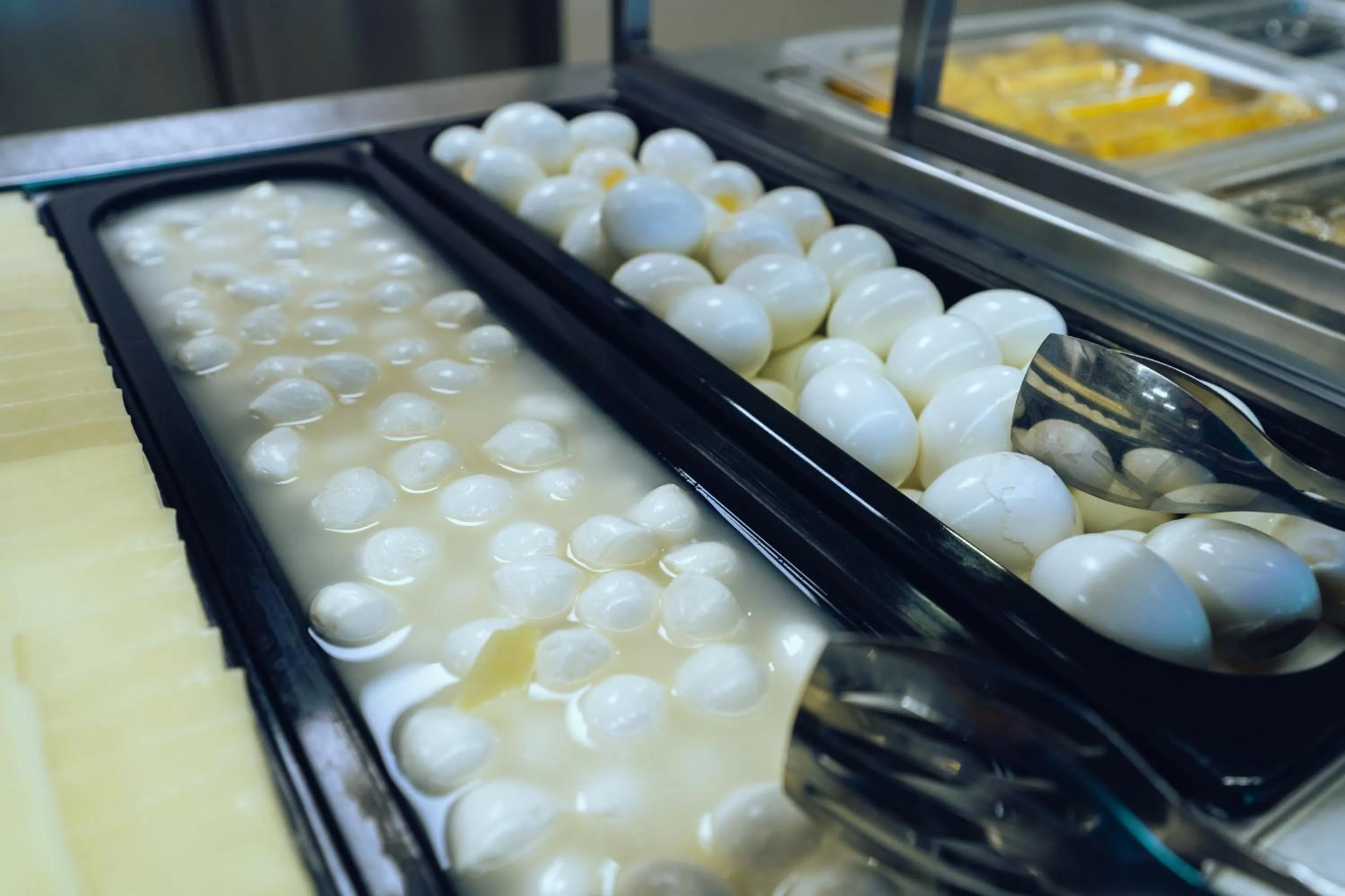 Buffet breakfast in DC HOTEL INTERNATIONAL