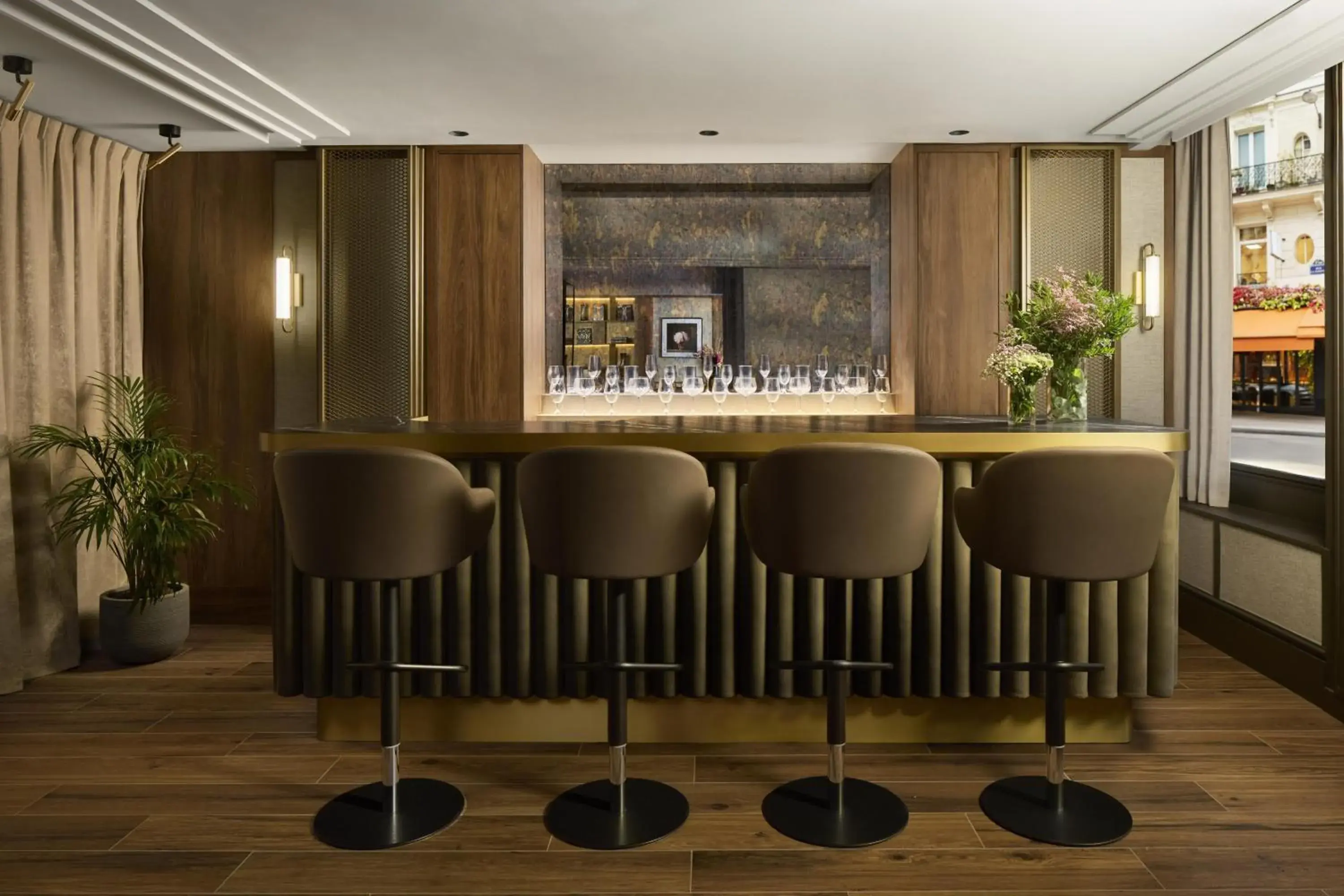 Lounge or bar in NH Paris Opéra Faubourg Lounge or bar in NH Paris Opéra Faubourg