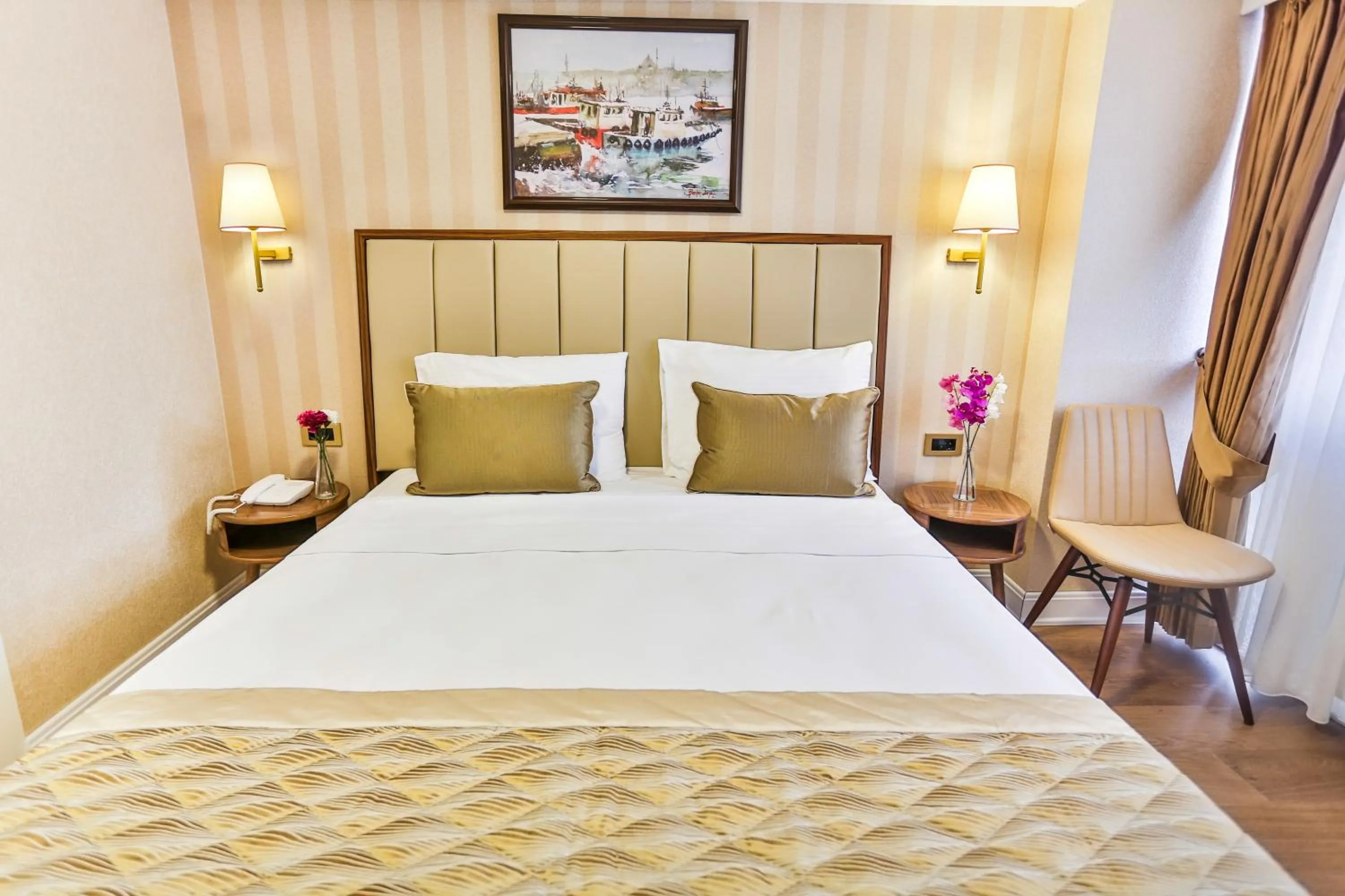 Bed in HANENDE HOTEL