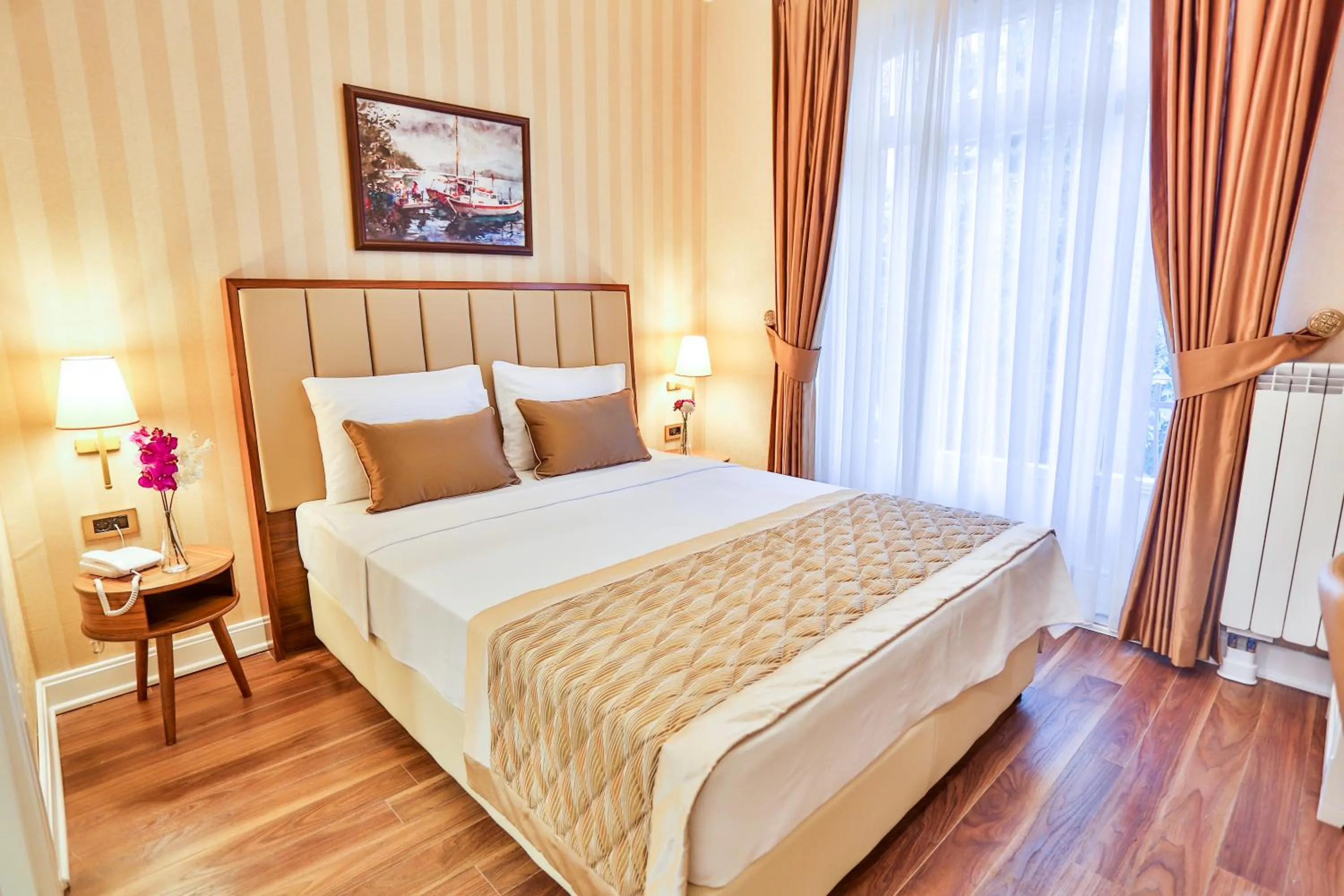 Bed in HANENDE HOTEL