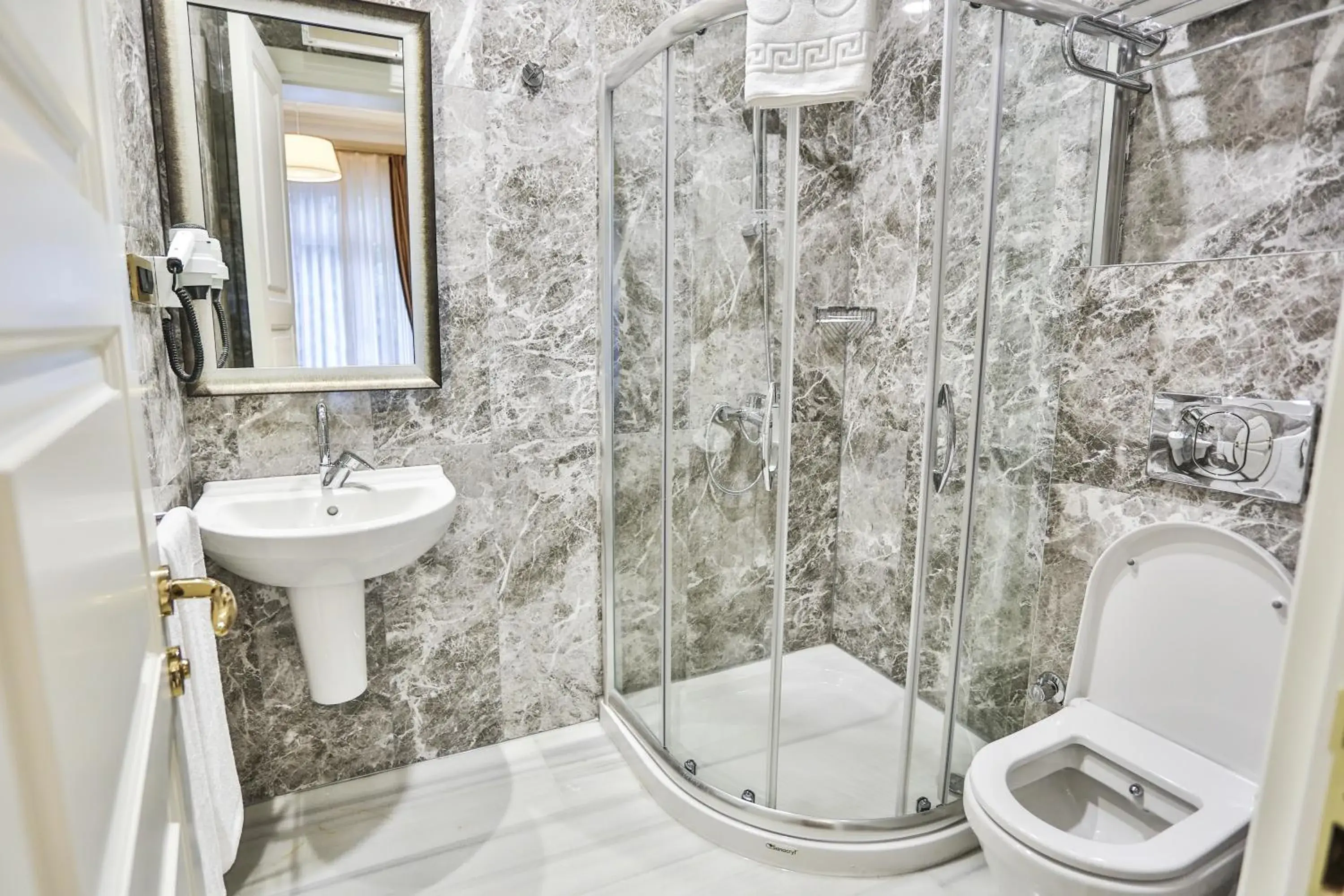 HANENDE HOTEL HANENDE HOTEL