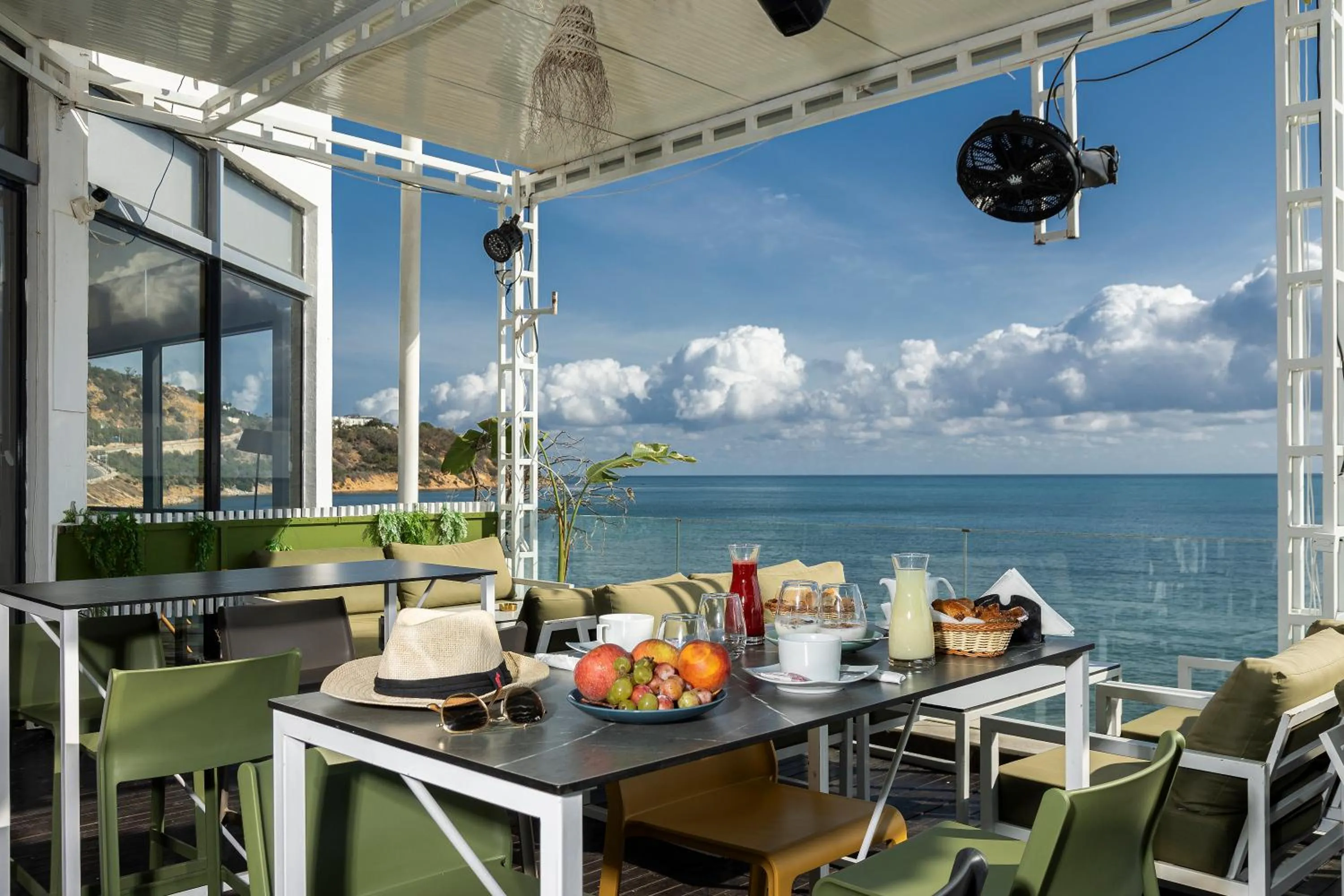 Breakfast in La Tour Blanche