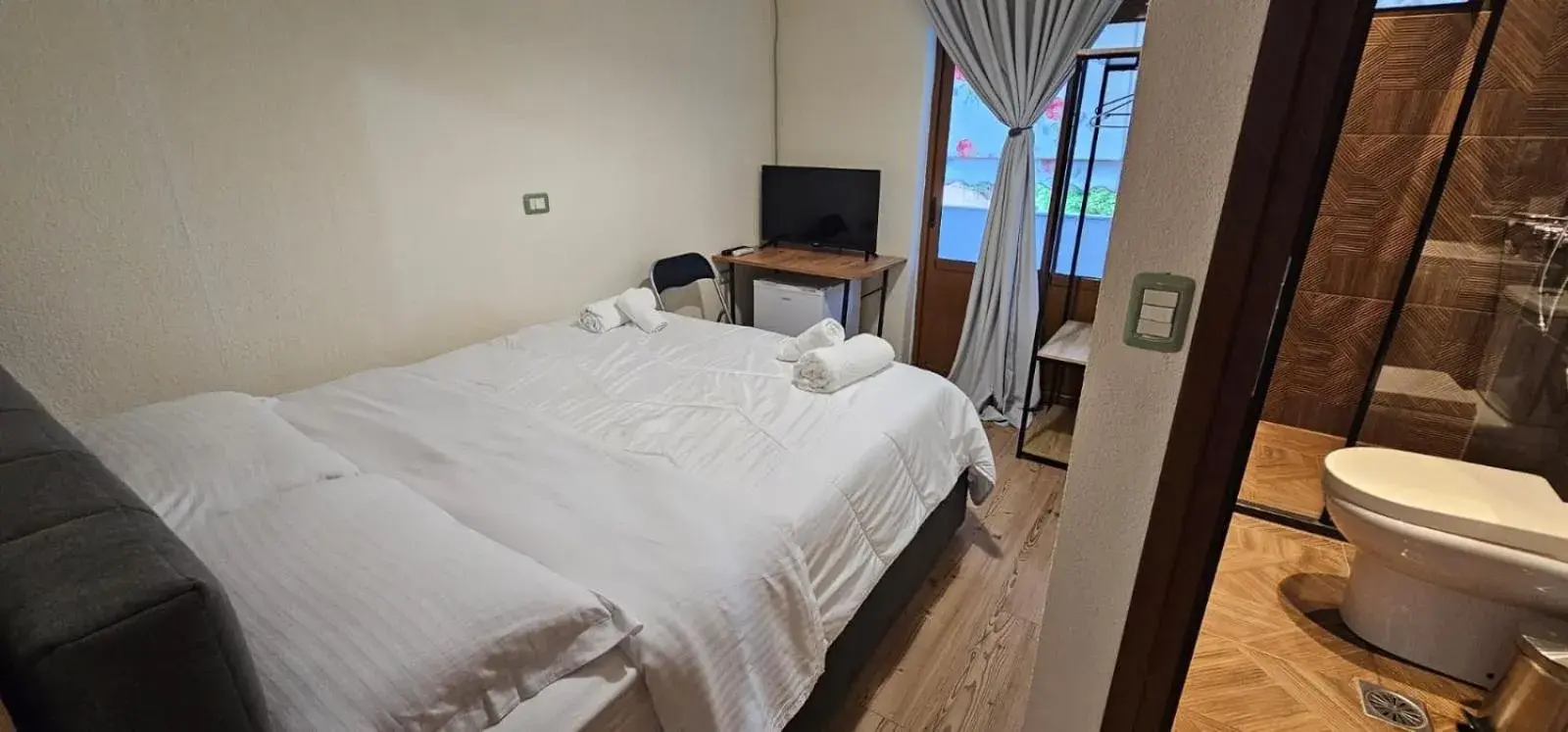 Double Room with Balcony in Hotel Sofra Double Room with Balcony in Hotel Sofra
