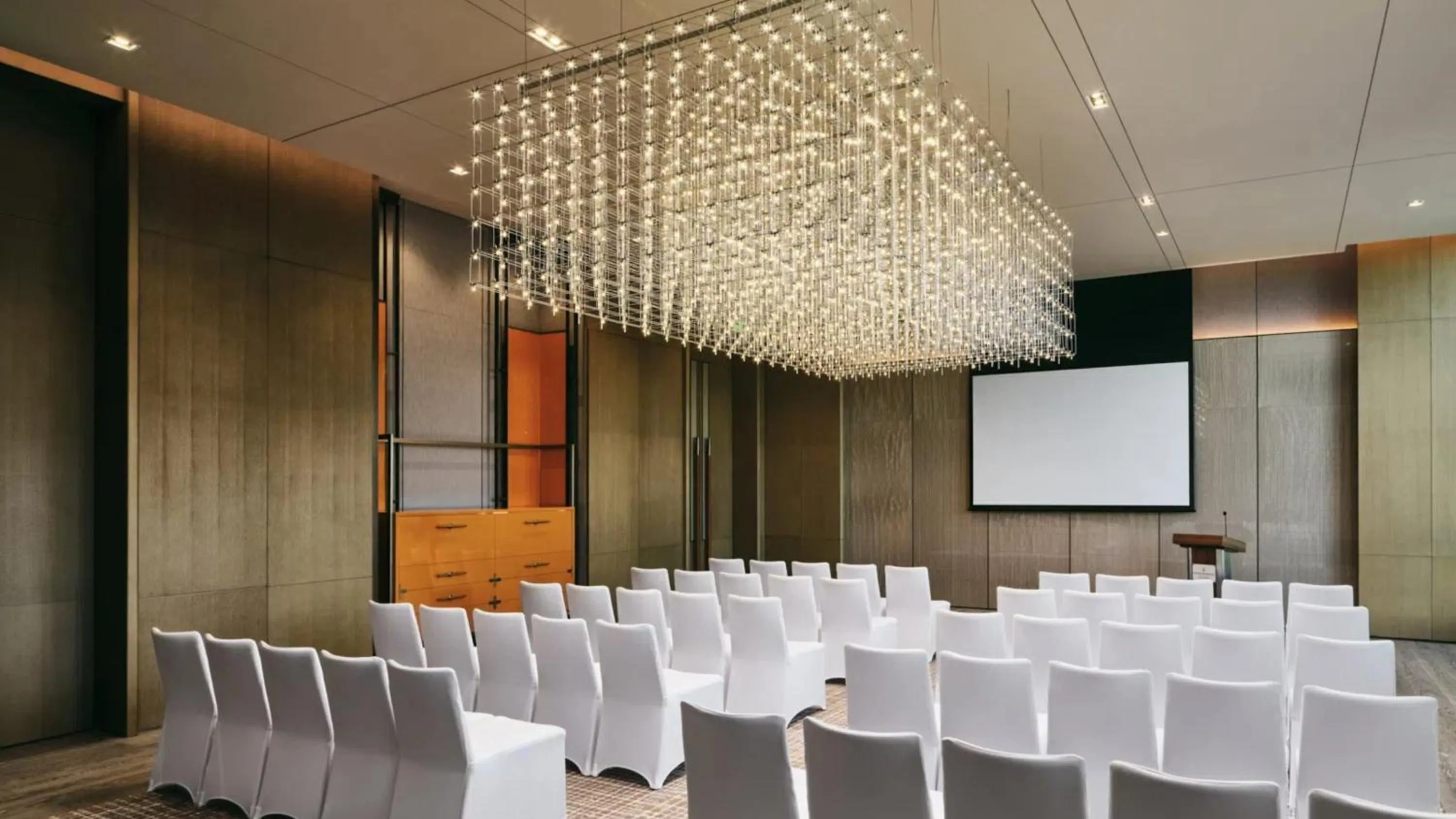 Restaurant/places to eat in InterContinental Xi'an North by IHG