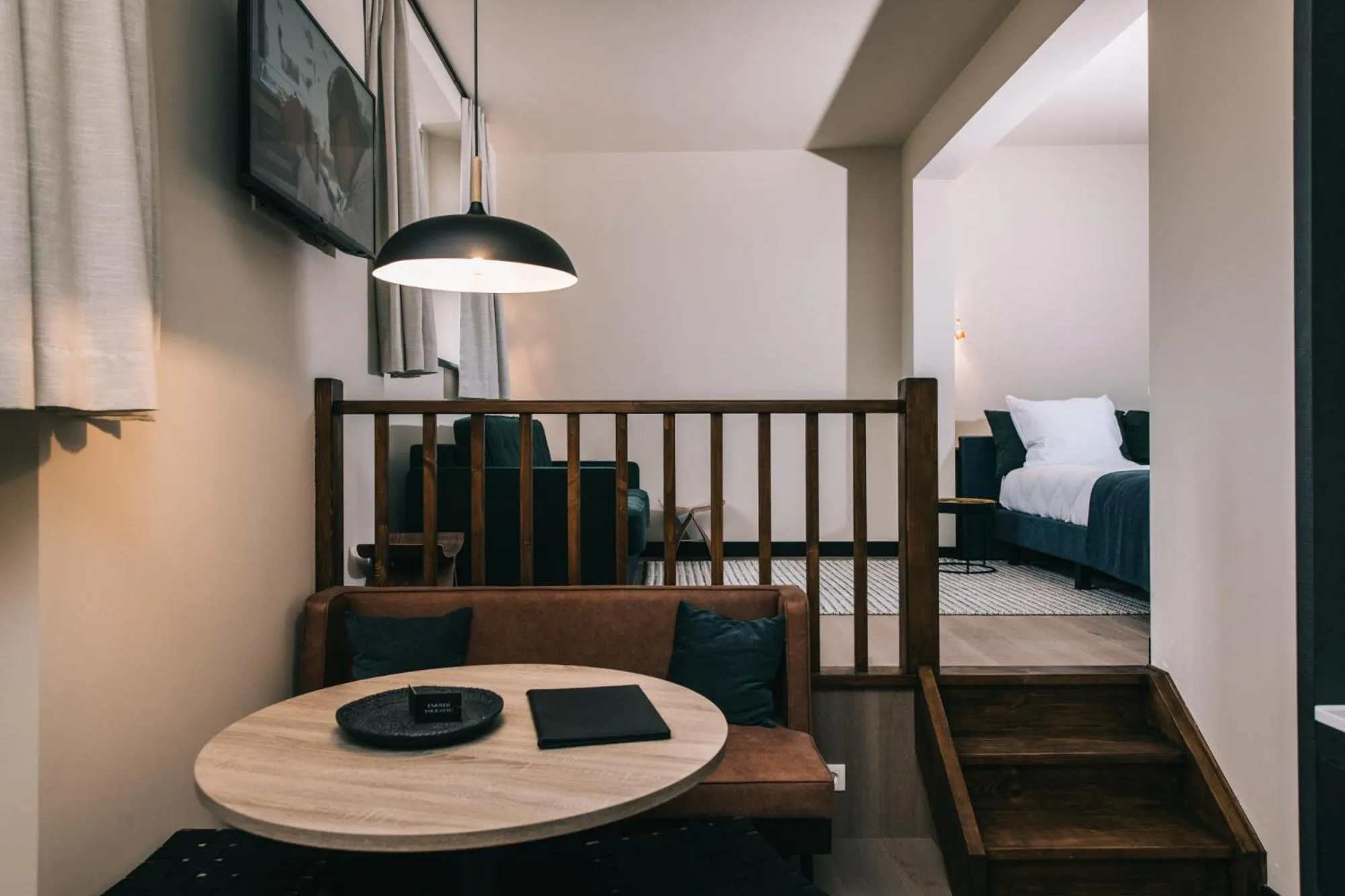 Dining area, Bed in Getaway Studios Gent