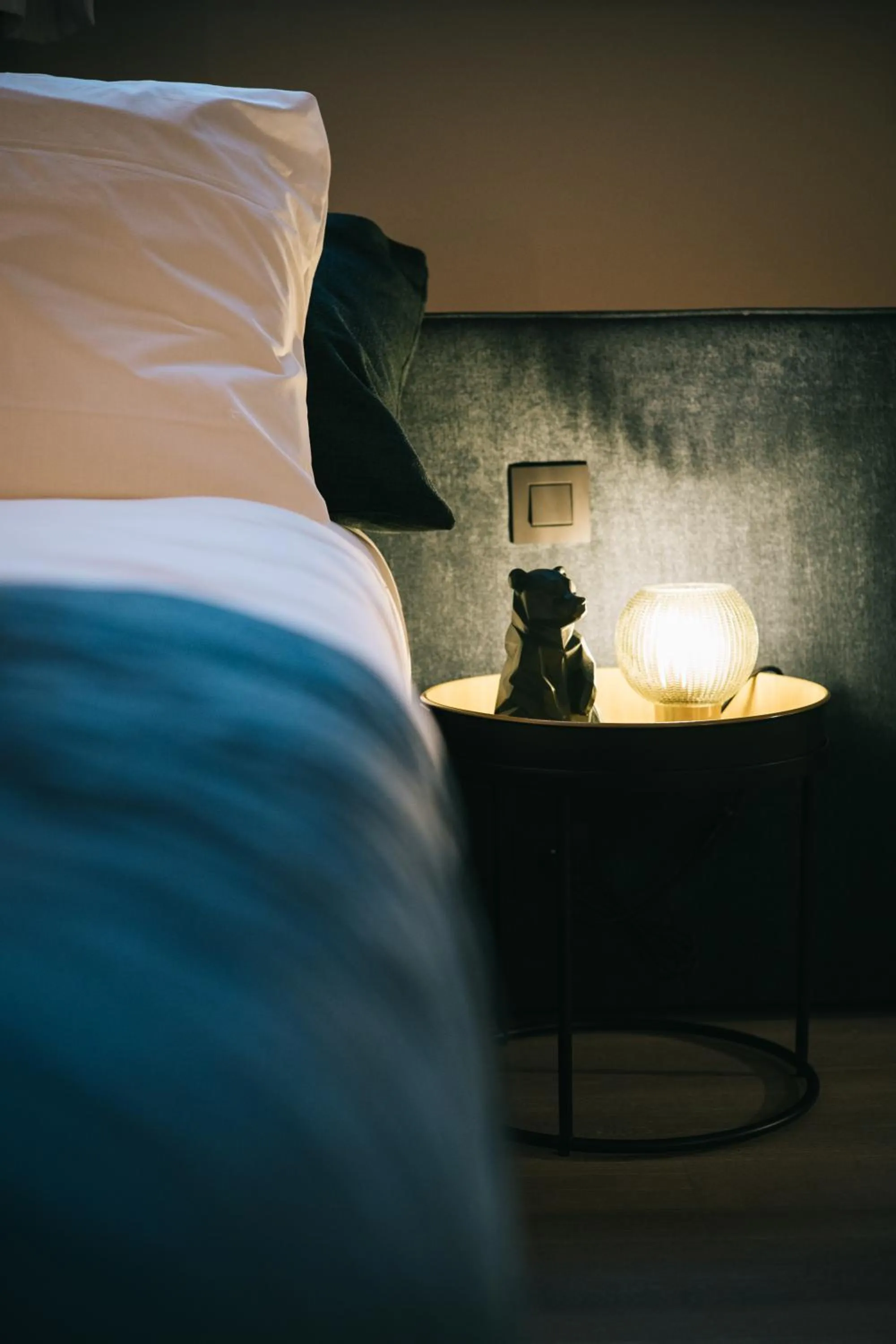 Decorative detail, Bed in Getaway Studios Gent