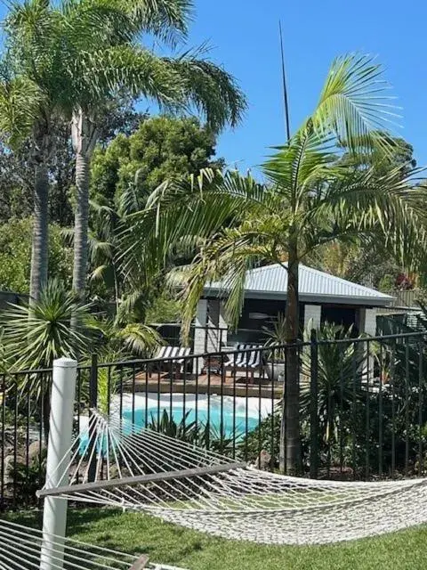 Pool view in Mollymook Seascape Motel and Apartments Pool view in Mollymook Seascape Motel and Apartments