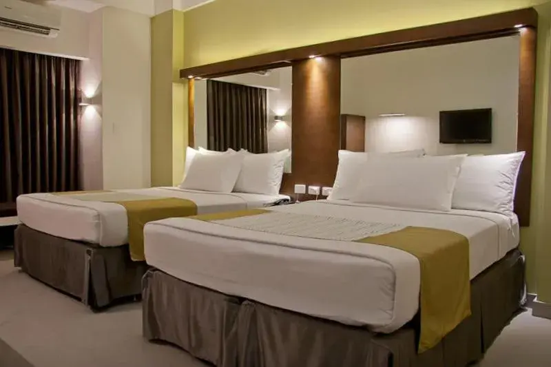 2 Queen Beds Room in Microtel by Wyndham Acropolis 2 Queen Beds Room in Microtel by Wyndham Acropolis