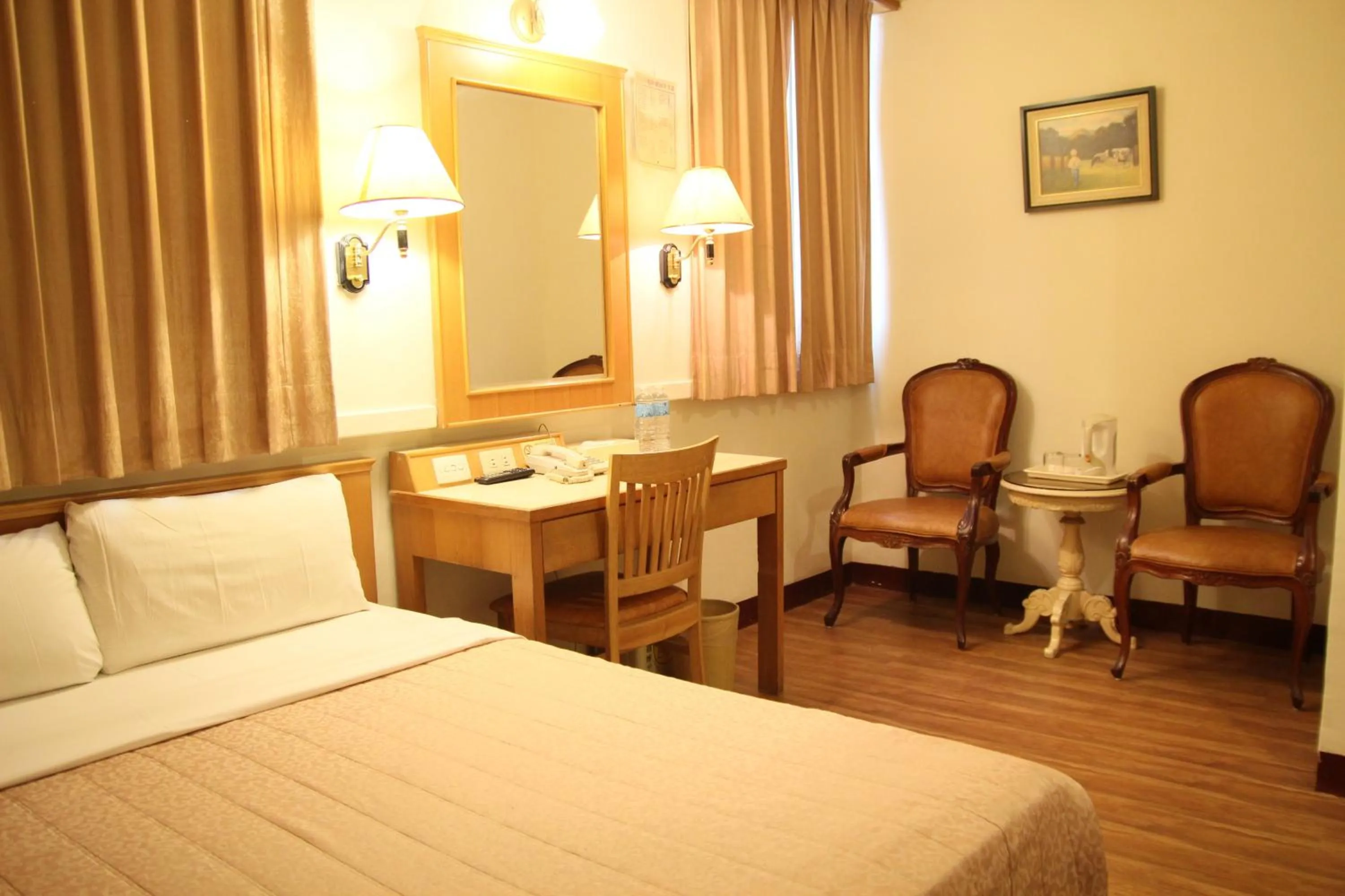 Photo of the whole room, Bed in 金馬大飯店 Riverside Hotel