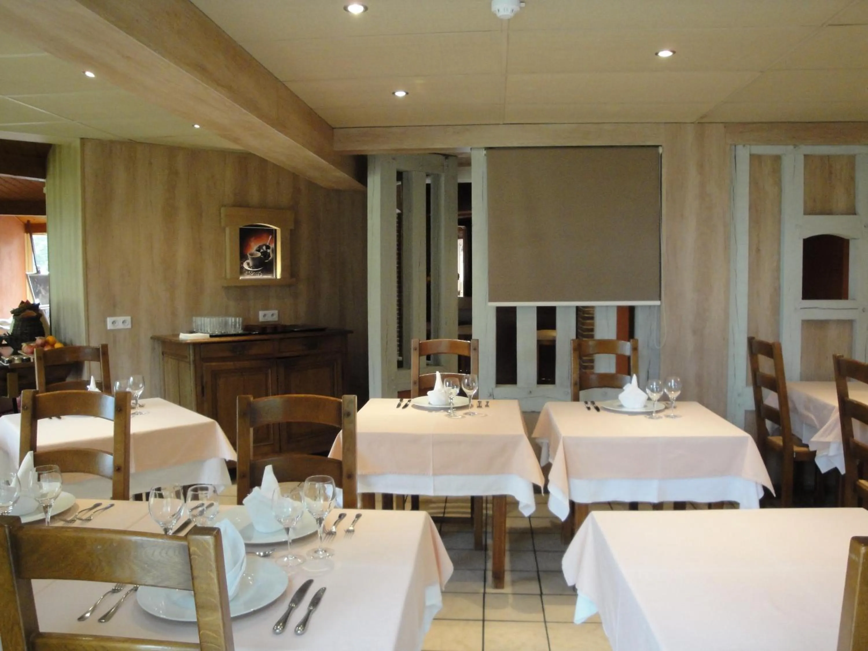 Restaurant/places to eat in Hotel Le Drakkar