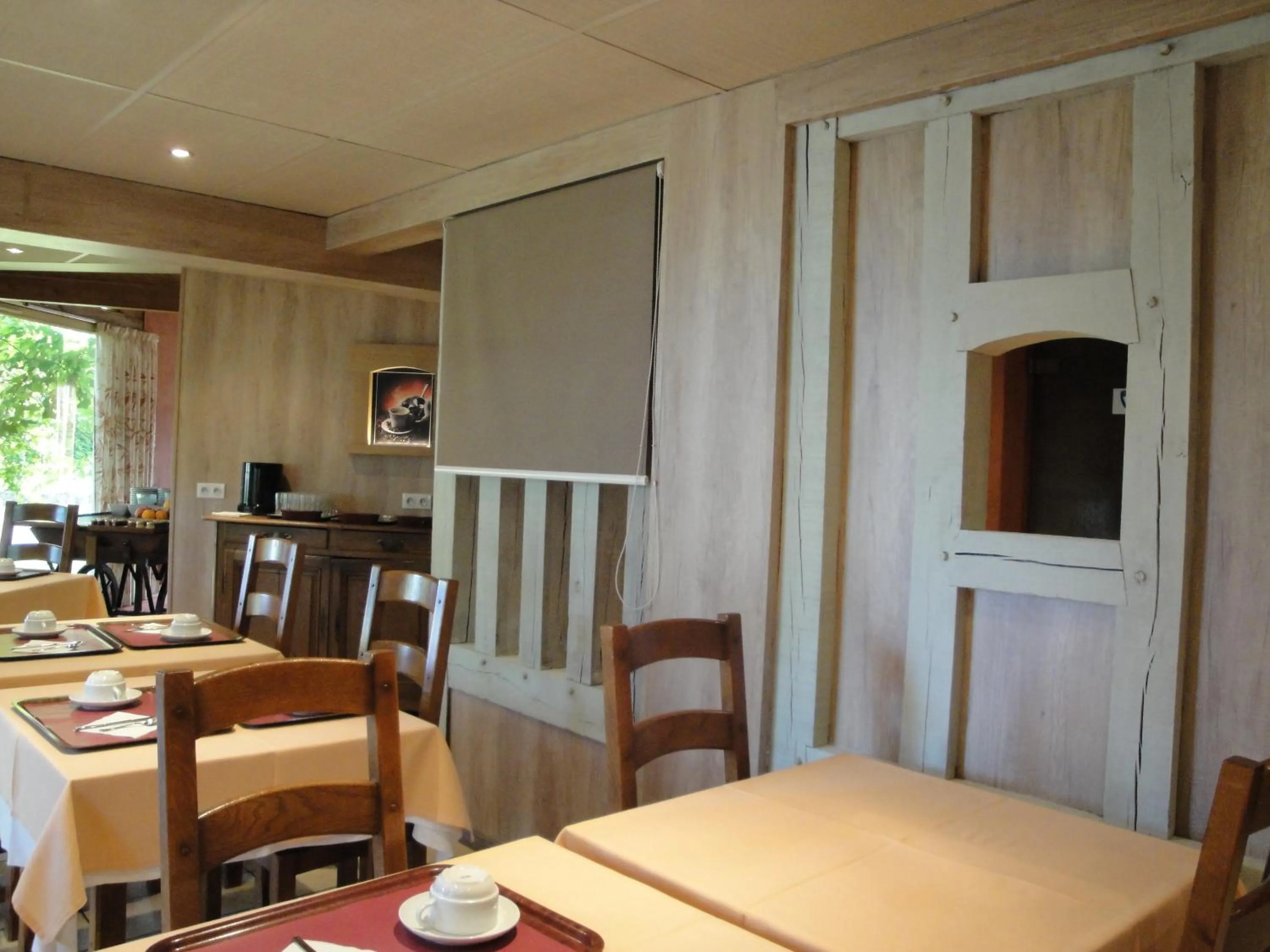 Restaurant/places to eat in Hotel Le Drakkar