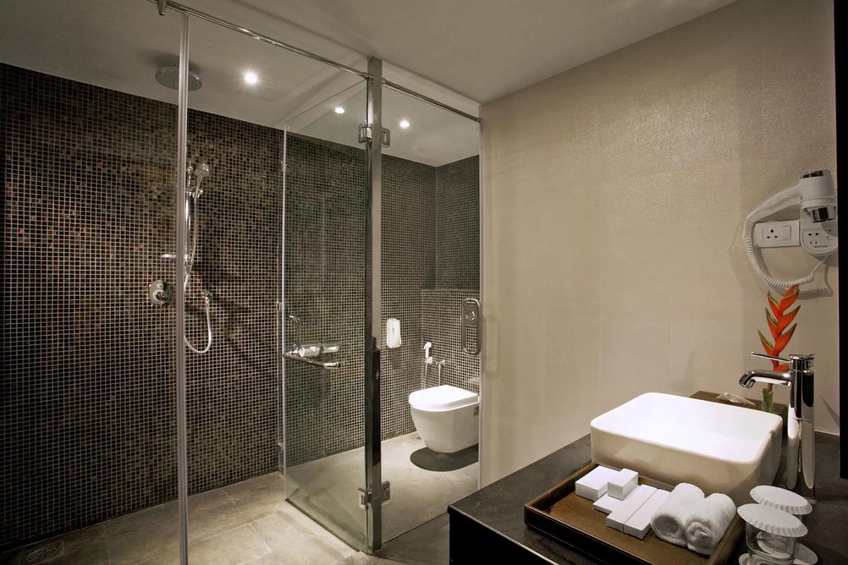 Bathroom in NH Bentota Ceysands Resort