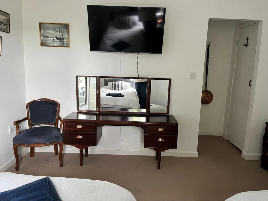 Trimstone Manor Hotel