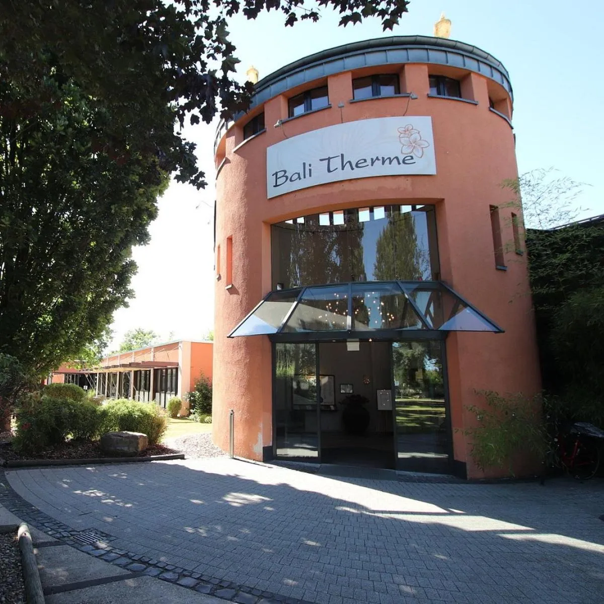 City Hotel ApartM3 am Park