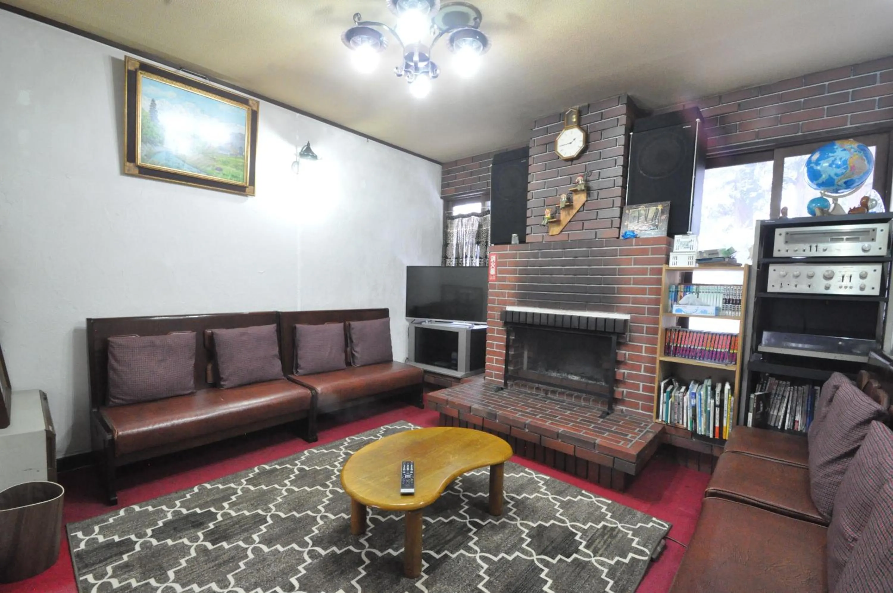 Communal lounge/ TV room in Pension Risuno Koya