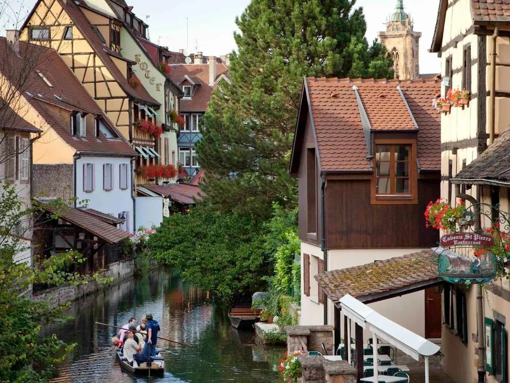 Neighbourhood in Greet Hotel Colmar