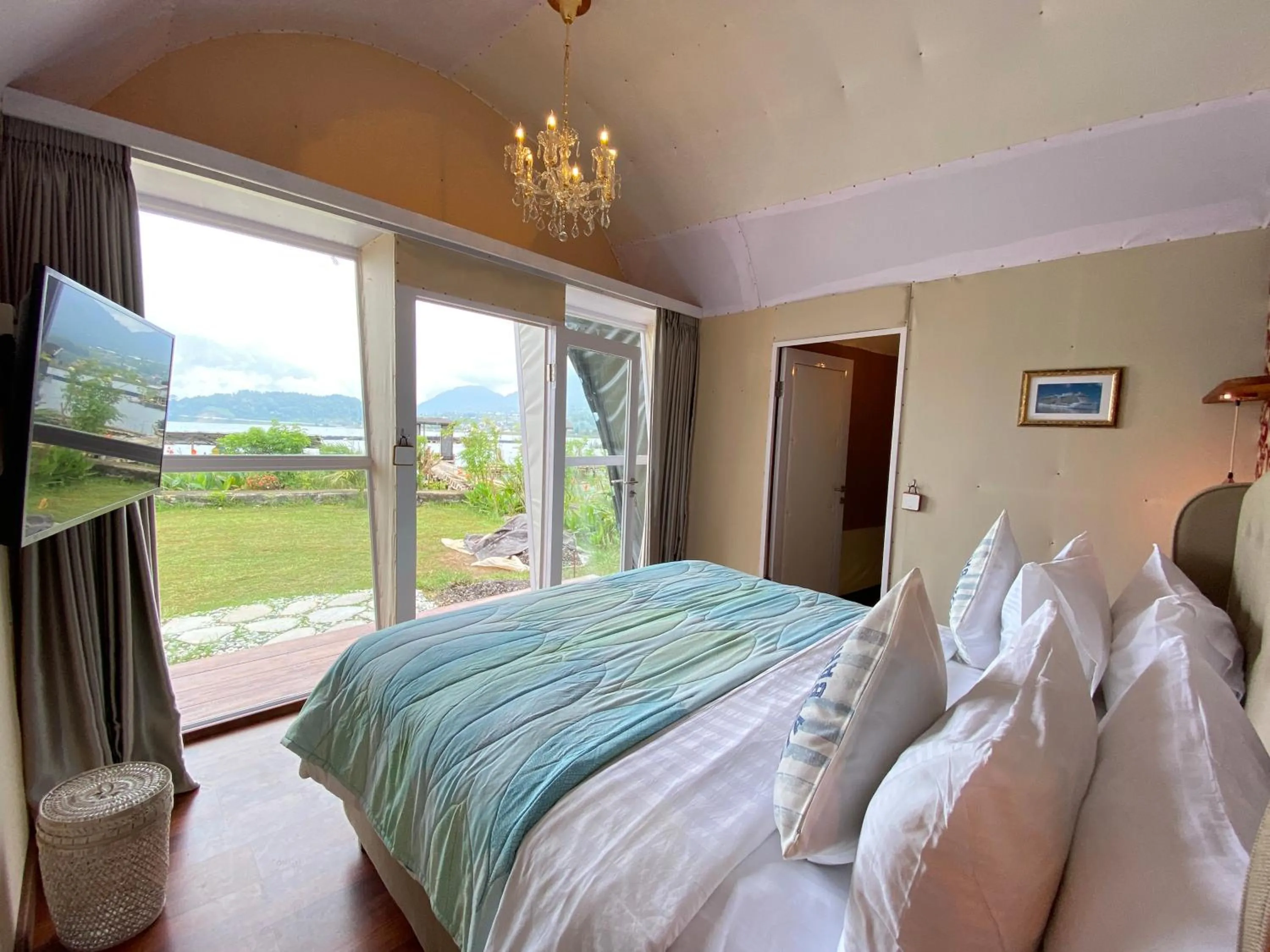 Bed in Pondanu Cabins By The Lake