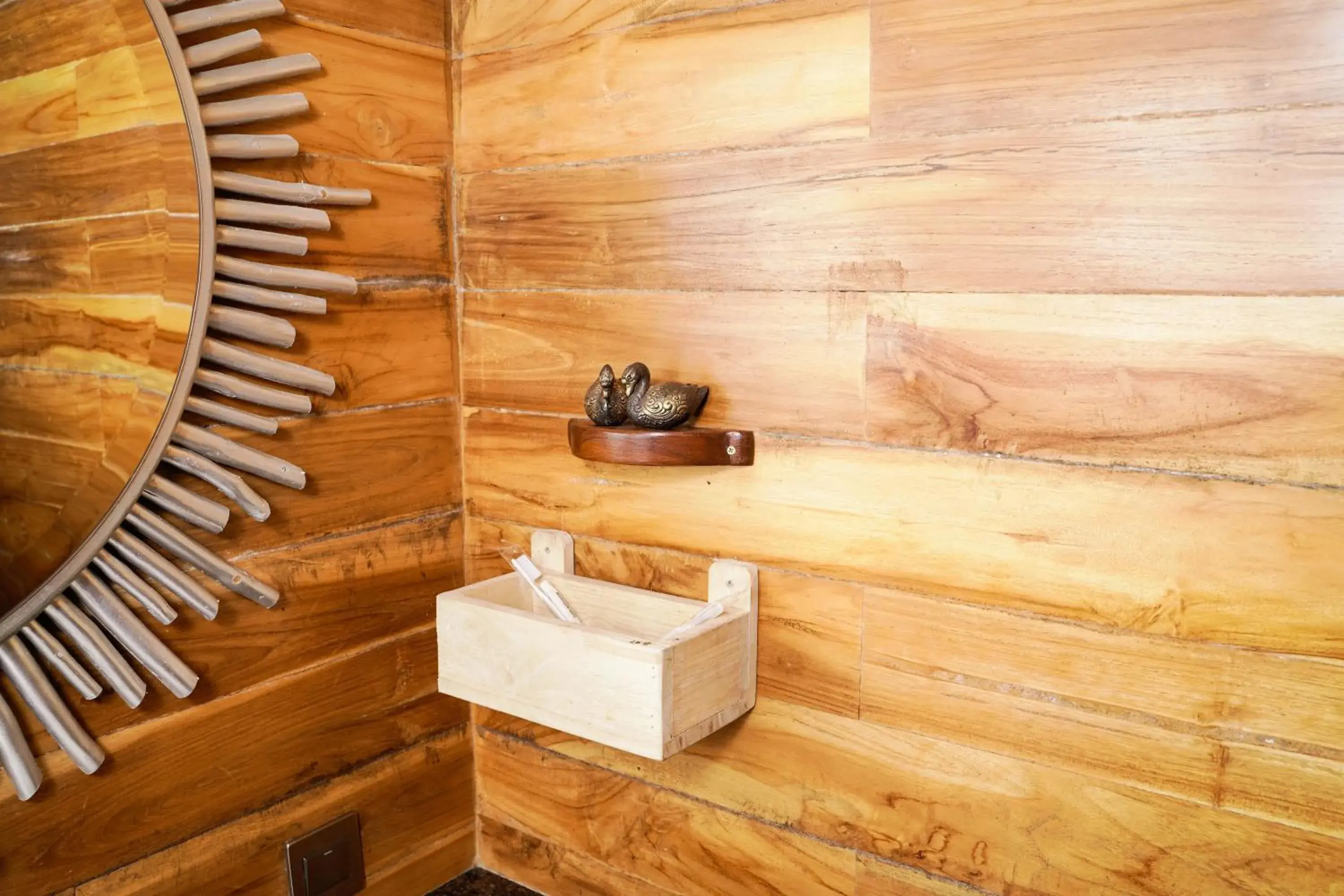 Deluxe Double Room with Balcony in Pondanu Cabins By The Lake Deluxe Double Room with Balcony in Pondanu Cabins By The Lake