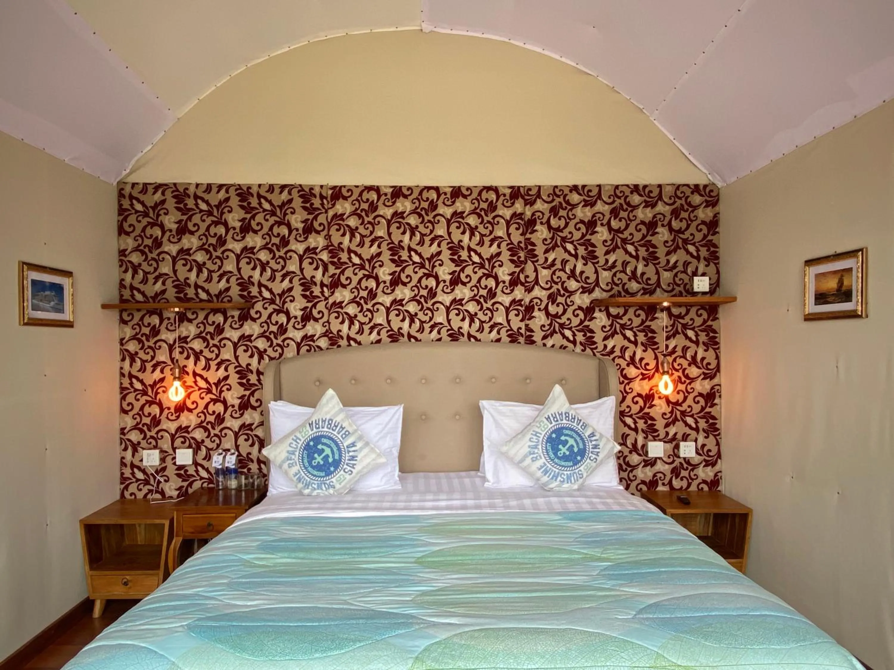 Bed in Pondanu Cabins By The Lake