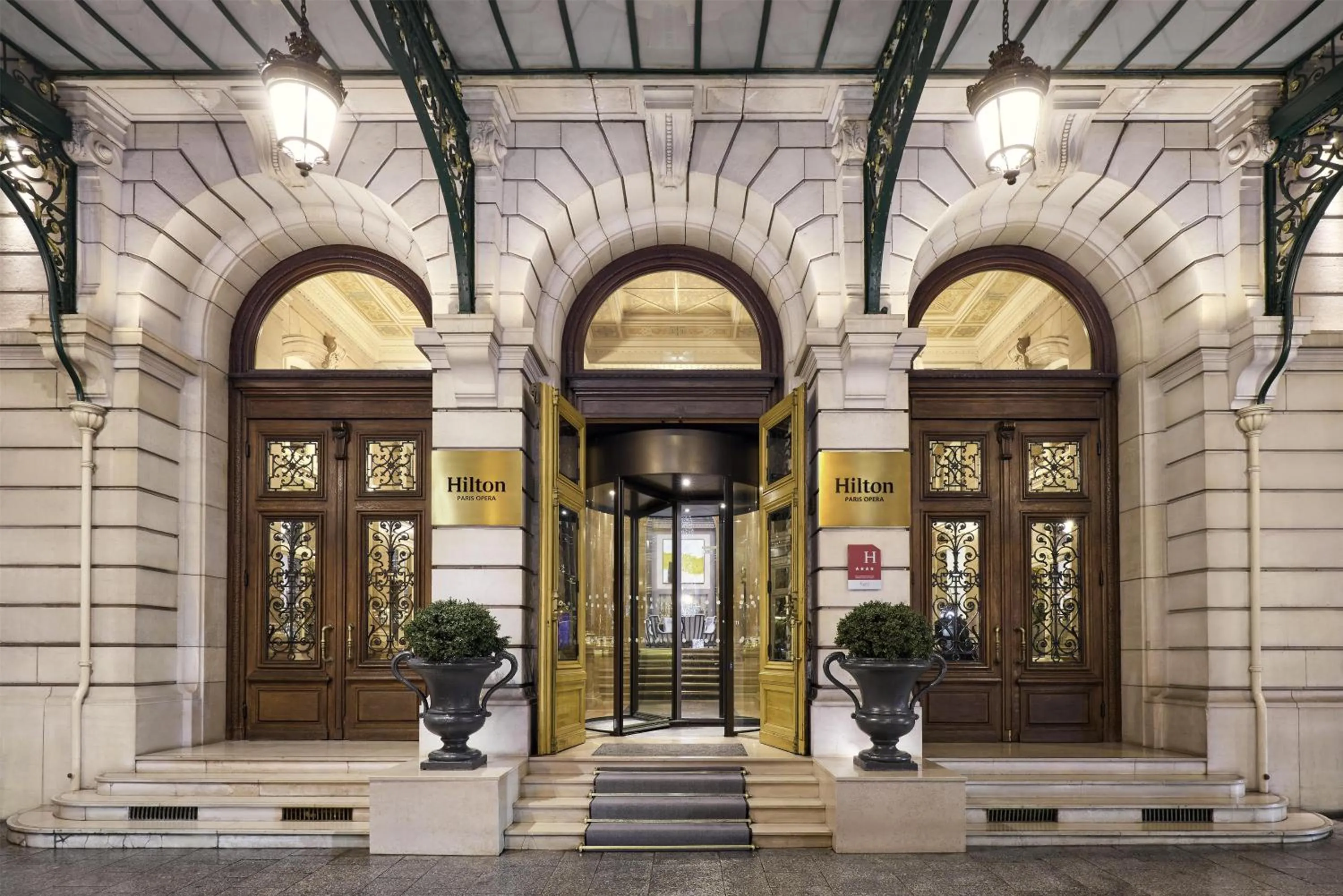 Property building in Hilton Paris Opera