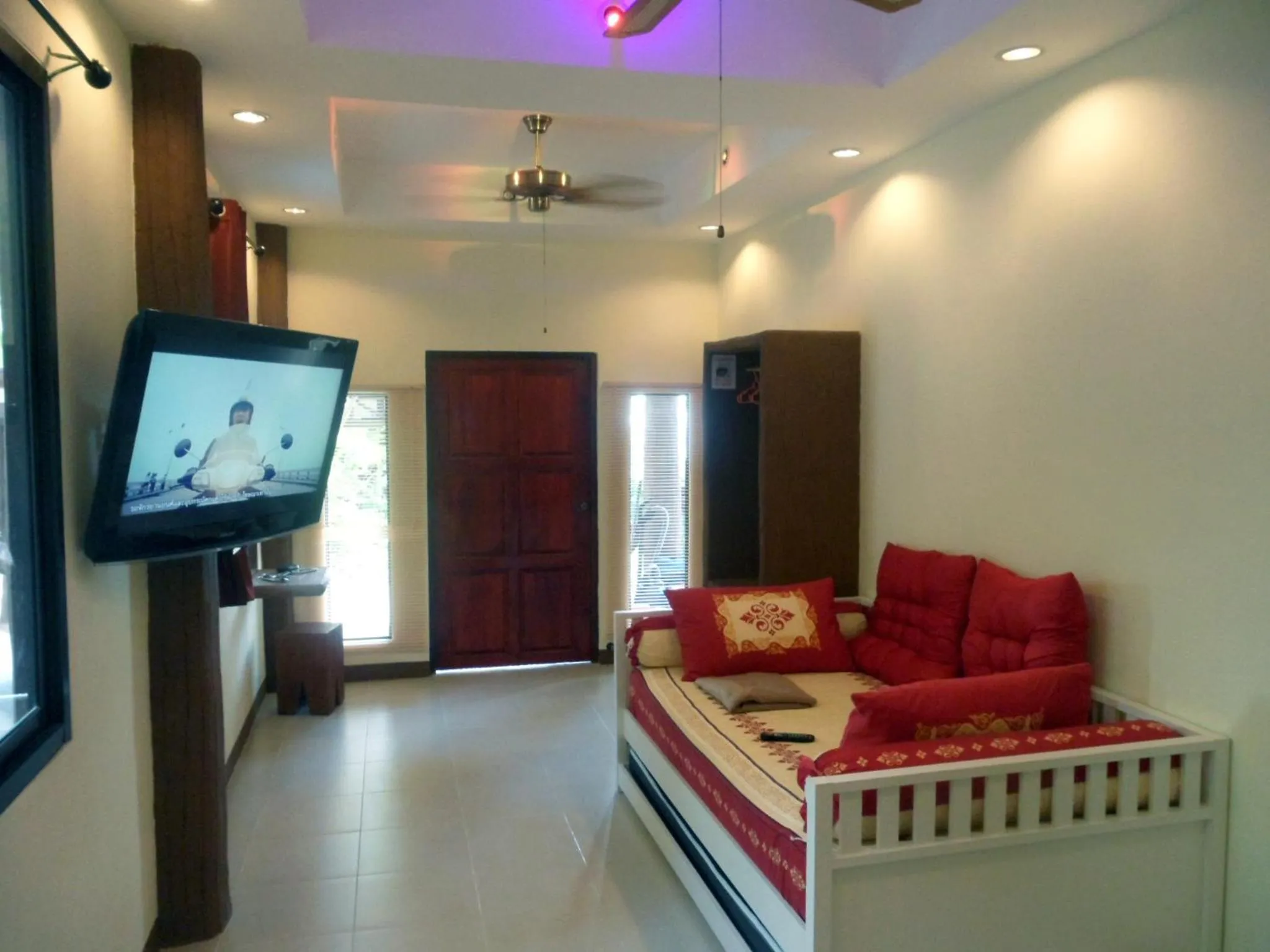 Living room in Moonstone Studio