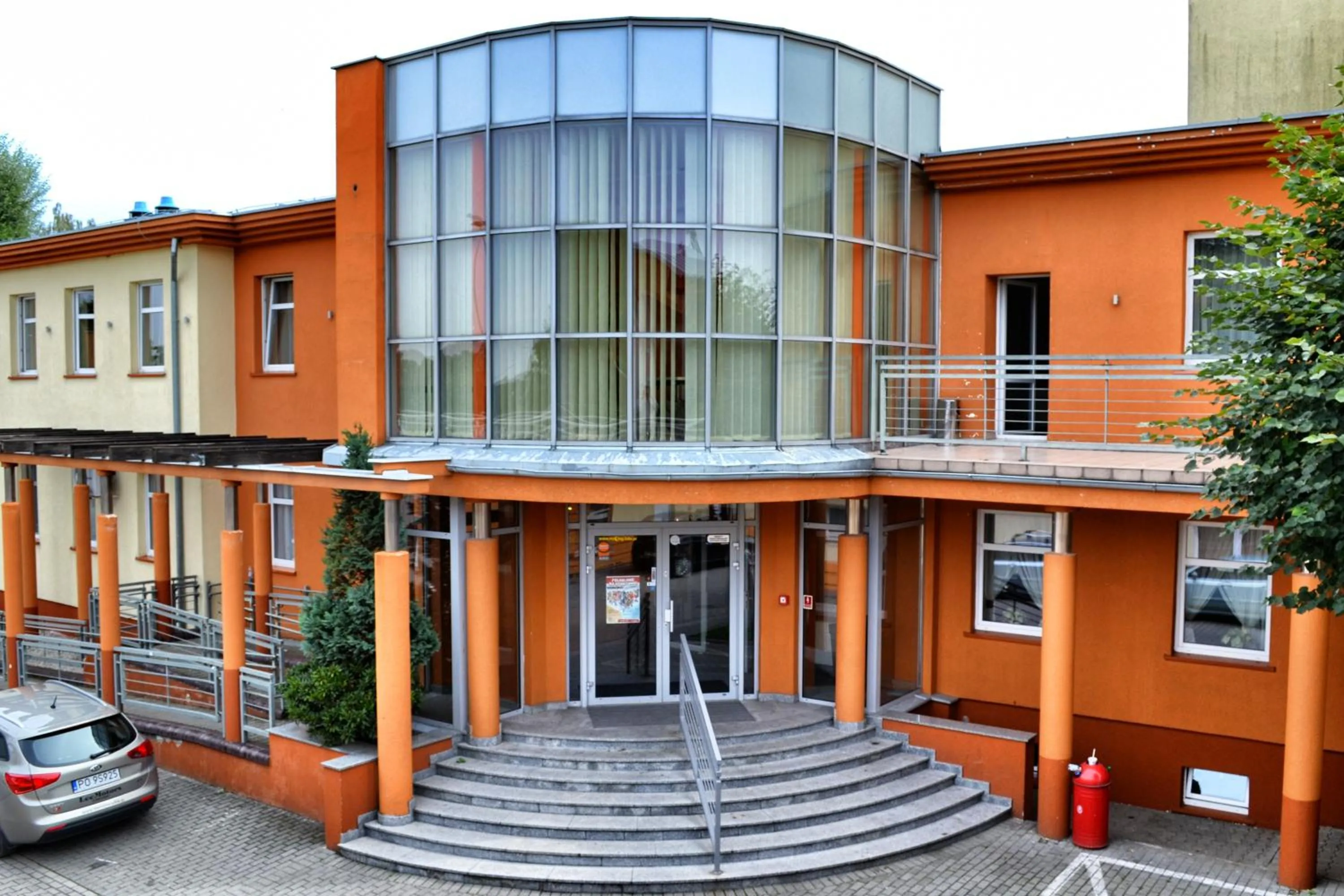 Facade/entrance in Hotel Jarota
